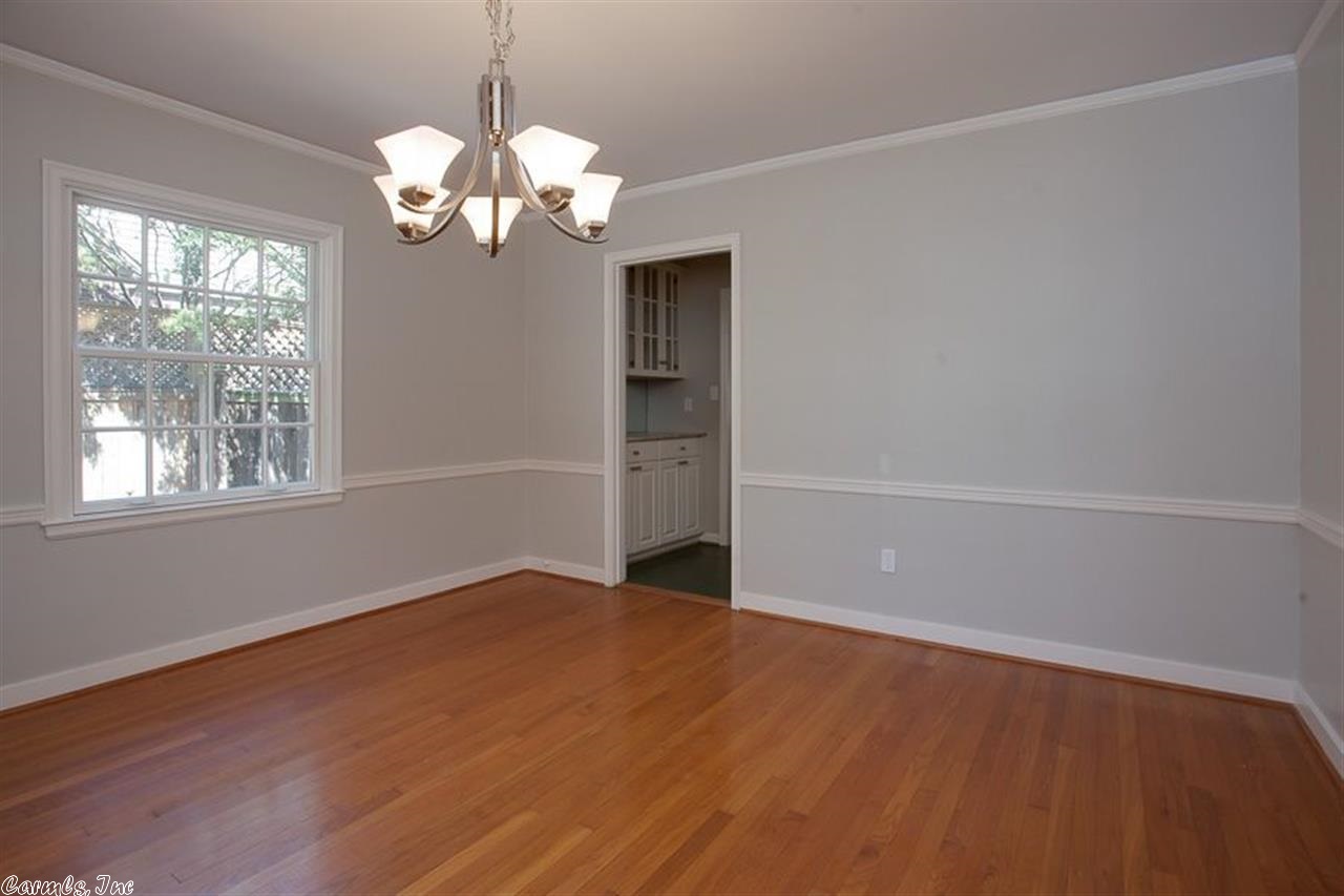 BEVERLY PLACE - Residential