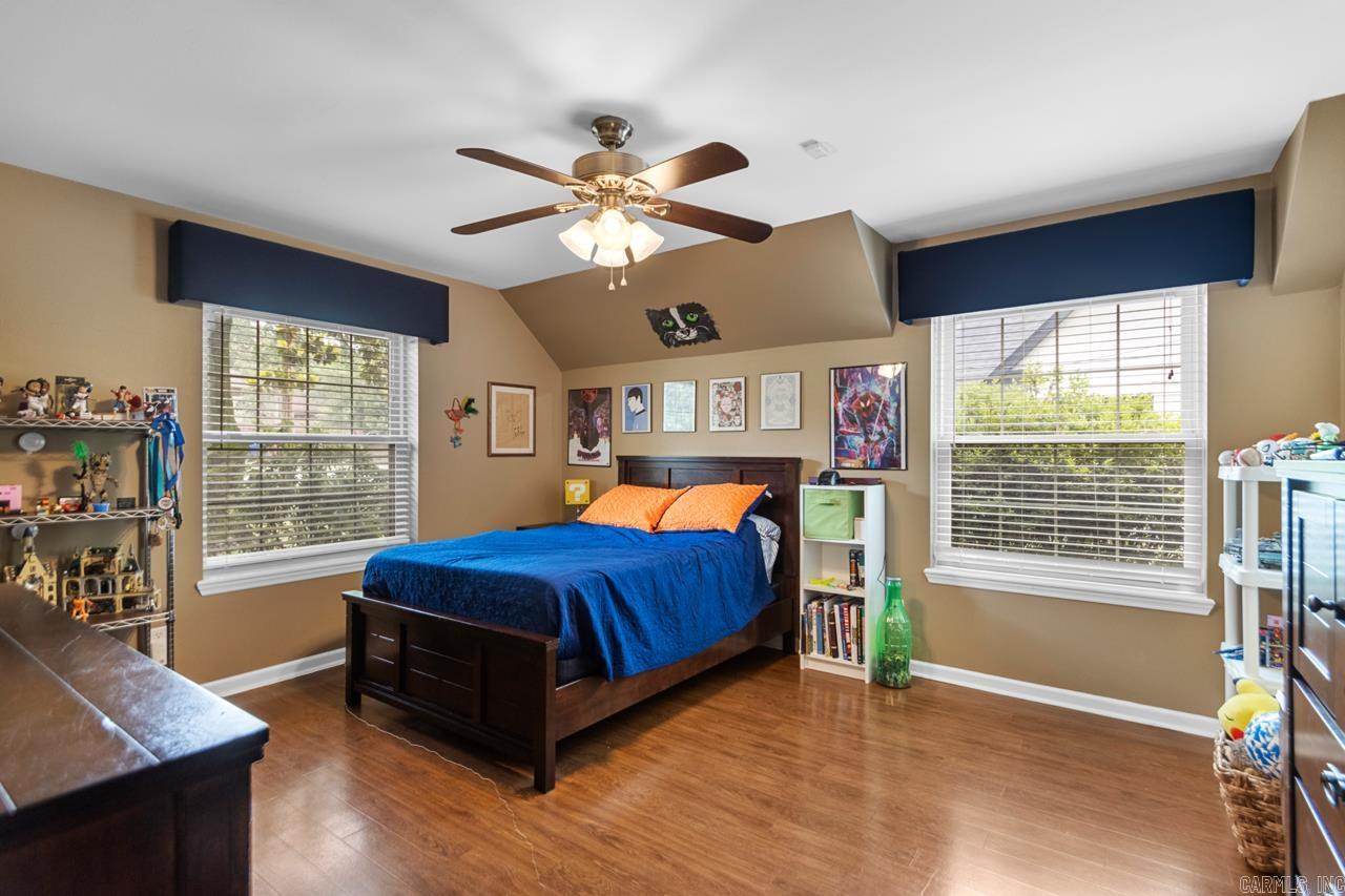 LAKEWOOD - Residential