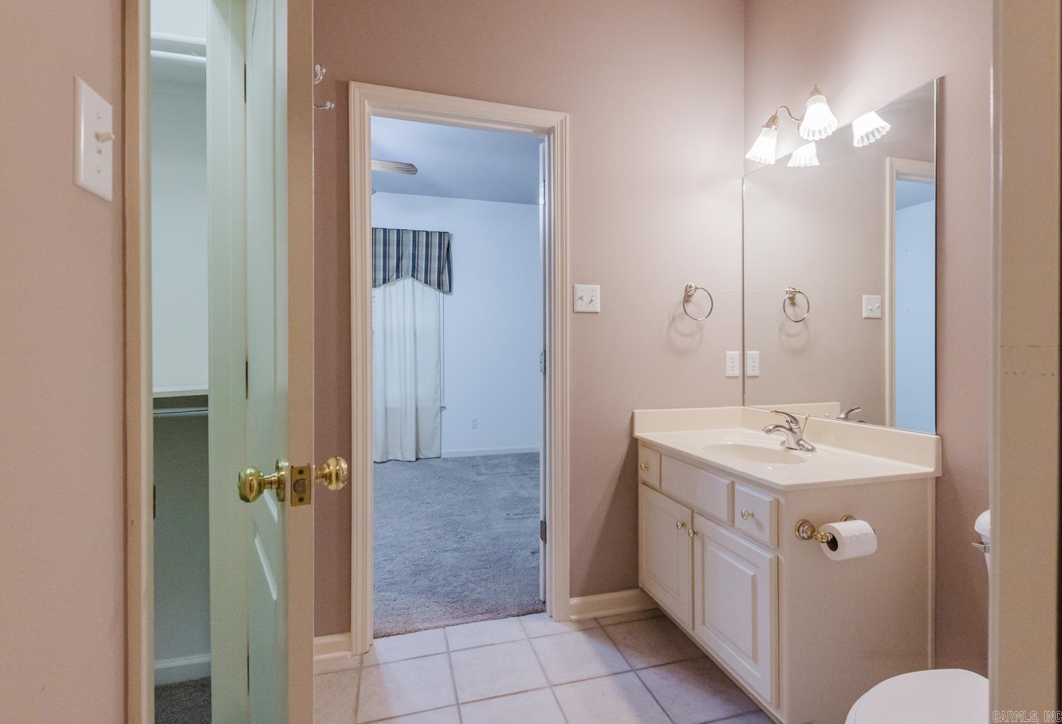 CHENAL VALLEY DUQUESNE COMMUNITY - Residential