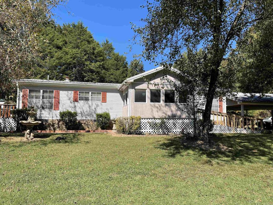 Wonderfully maintained home on a quiet street. This home would be a great full time or weekend home with low maintenance. New metal roof in 2021 and new heat and air in 2024. Small storage shed for tools or lake toys and nice 2 car carport. Just minutes from Shiloh Marina and downtown Greers Ferry. Give me a call today!