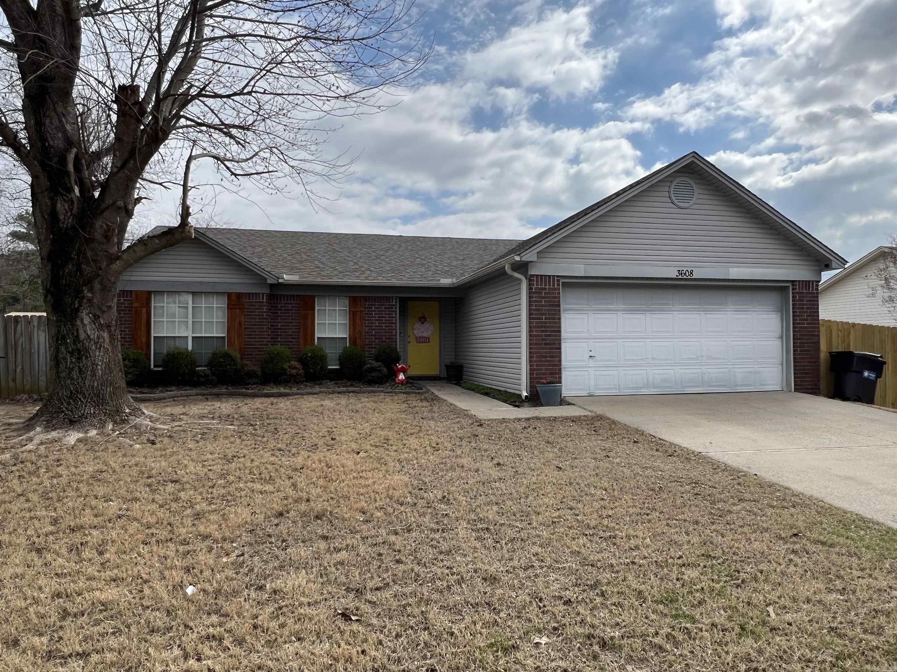 MEADOWLAKE - Residential