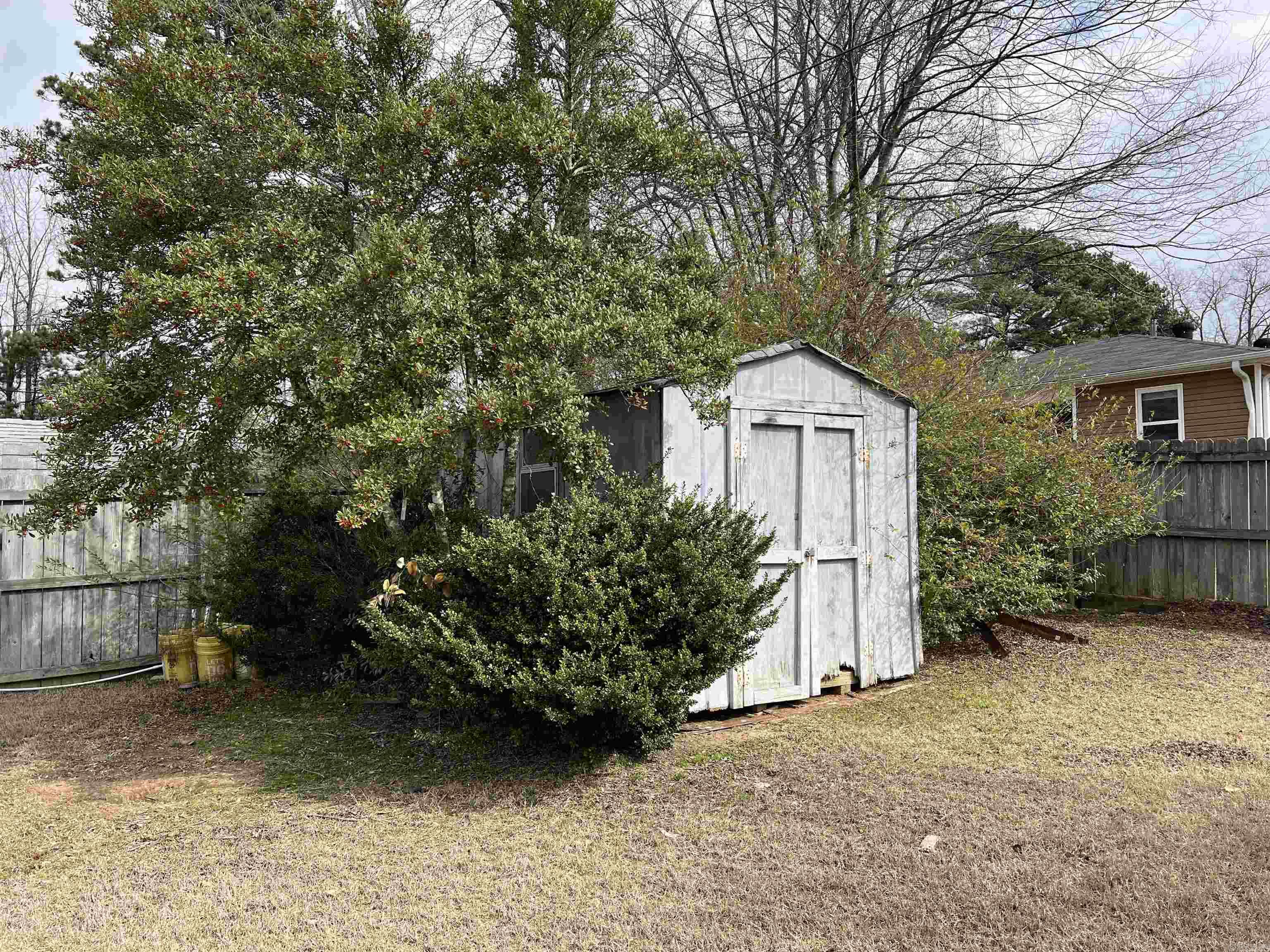 MEADOWLAKE - Residential