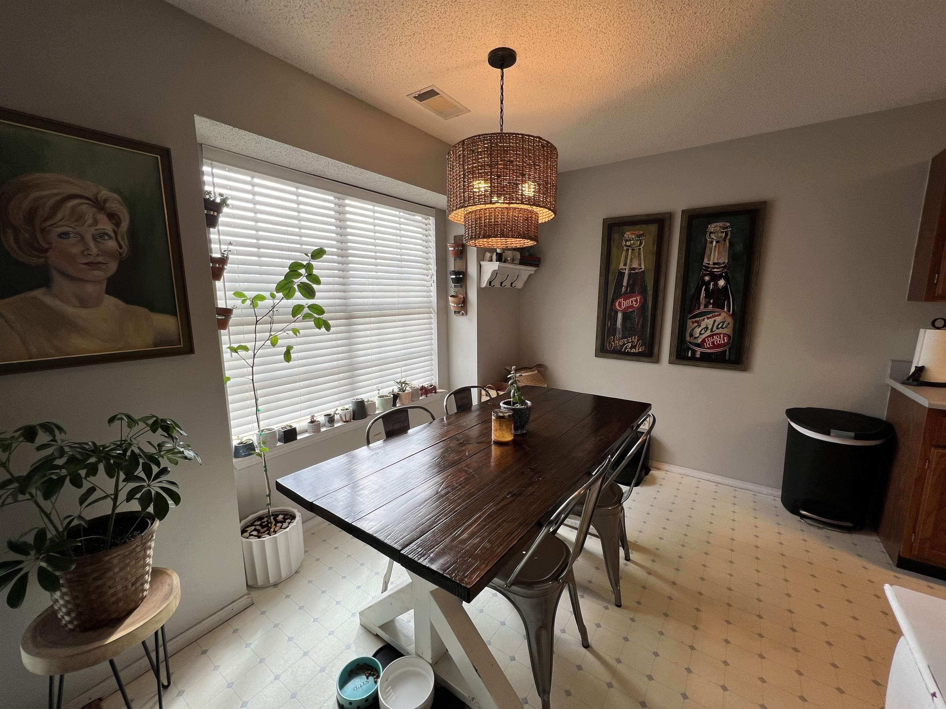 MEADOWLAKE - Residential