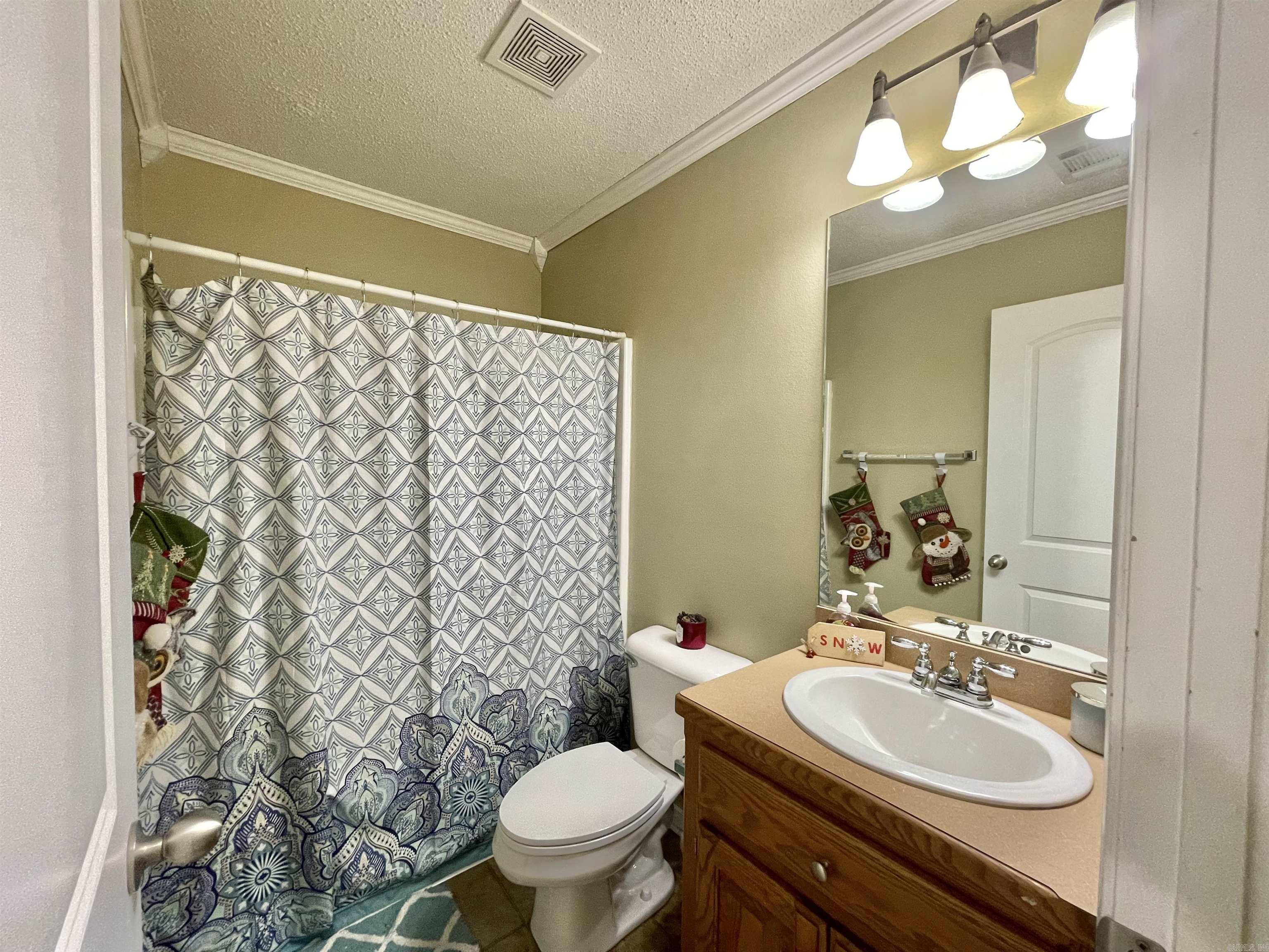 THE MEADOWS @ CENTENNIAL VALLEY - Residential