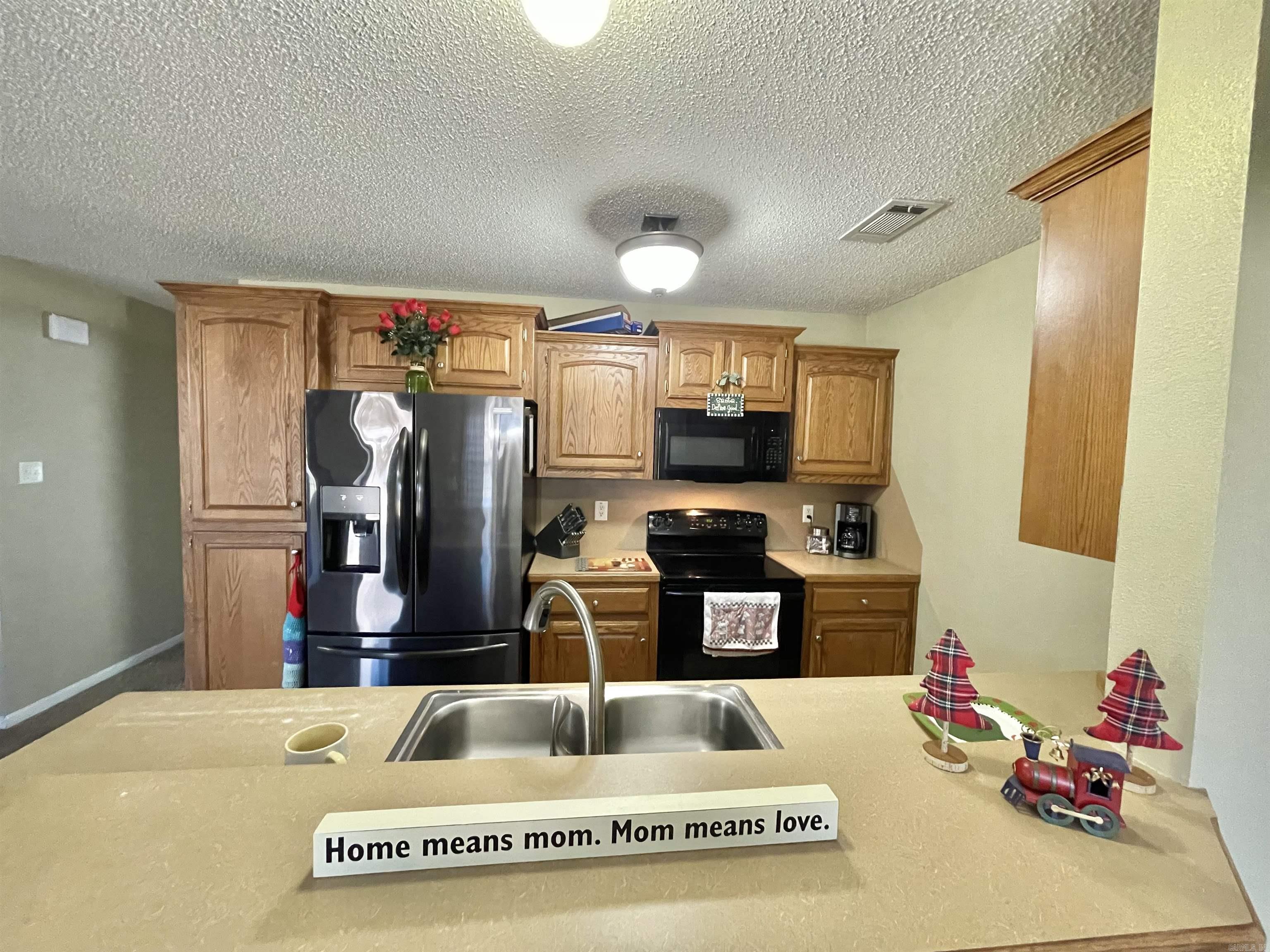 THE MEADOWS @ CENTENNIAL VALLEY - Residential