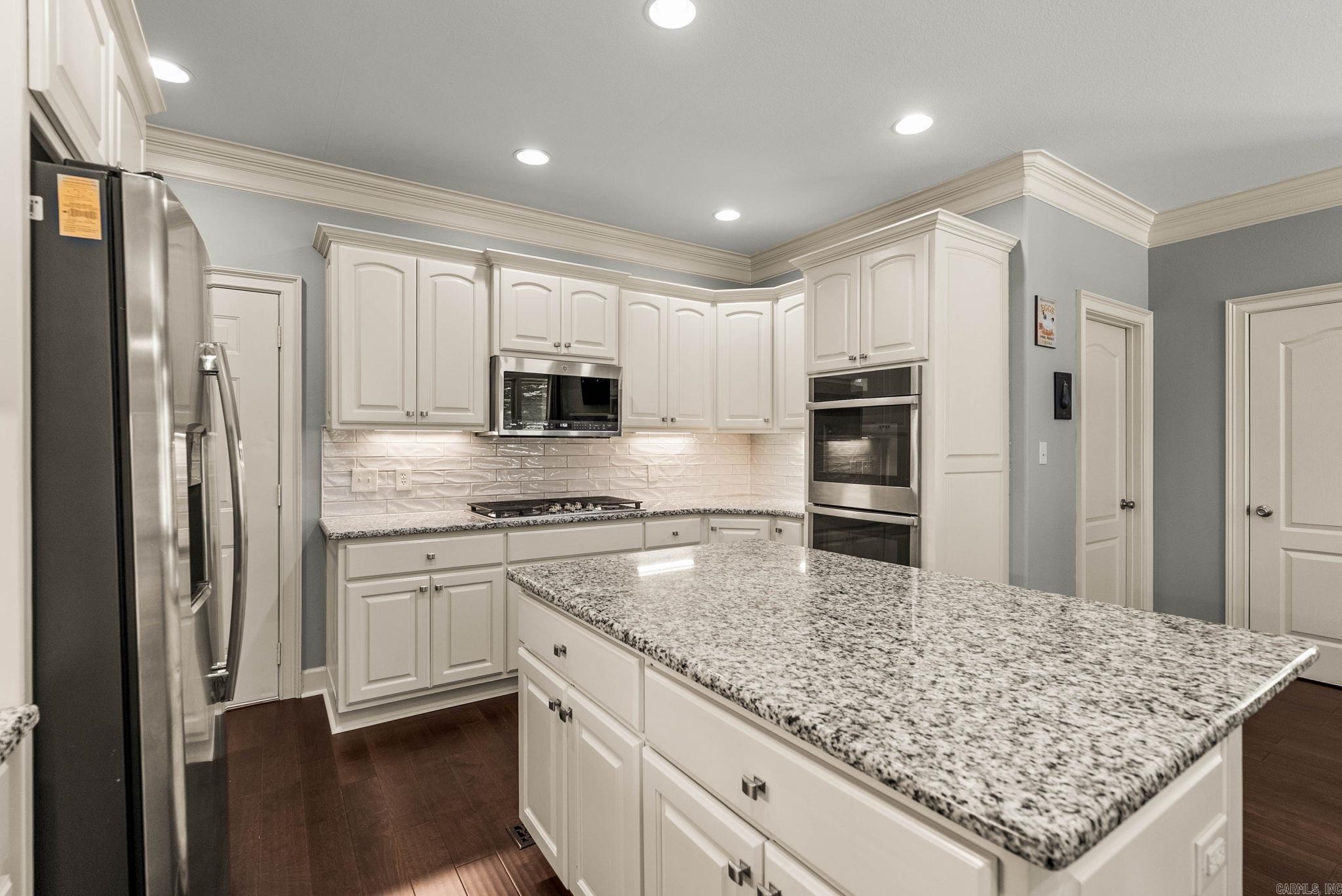 CHENAL VALLEY LAMARCHE PLACE NBH - Residential
