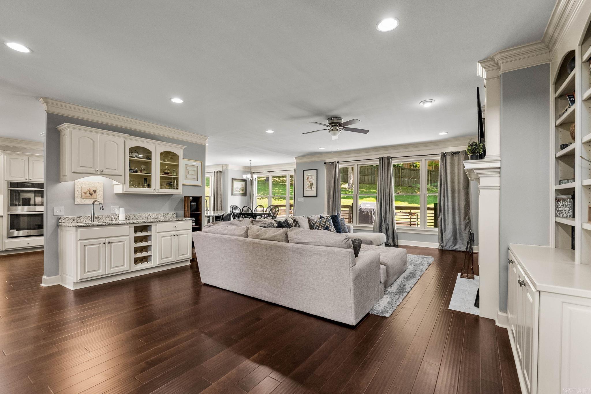 CHENAL VALLEY LAMARCHE PLACE NBH - Residential