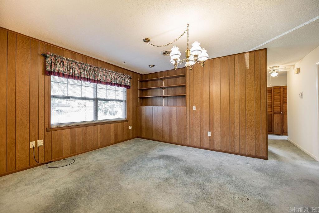 COUNTRY CLUB TERRACE - Residential