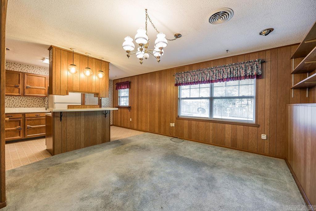 COUNTRY CLUB TERRACE - Residential