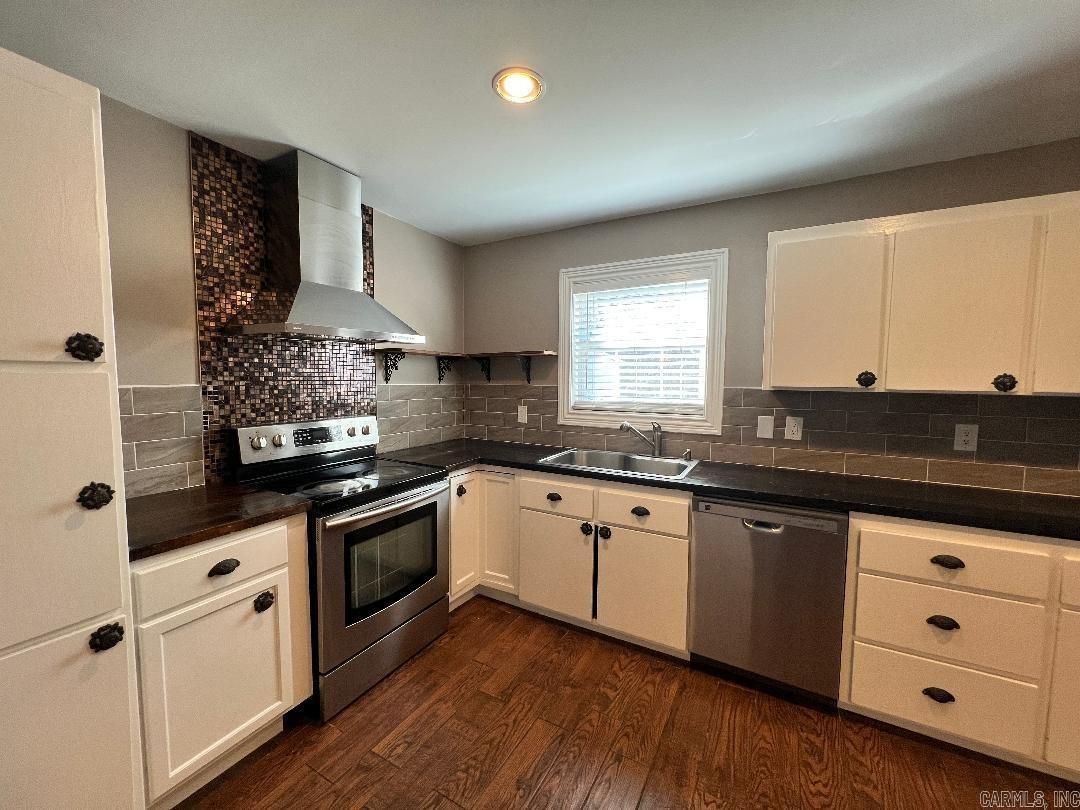 SOUTH HILL - Residential