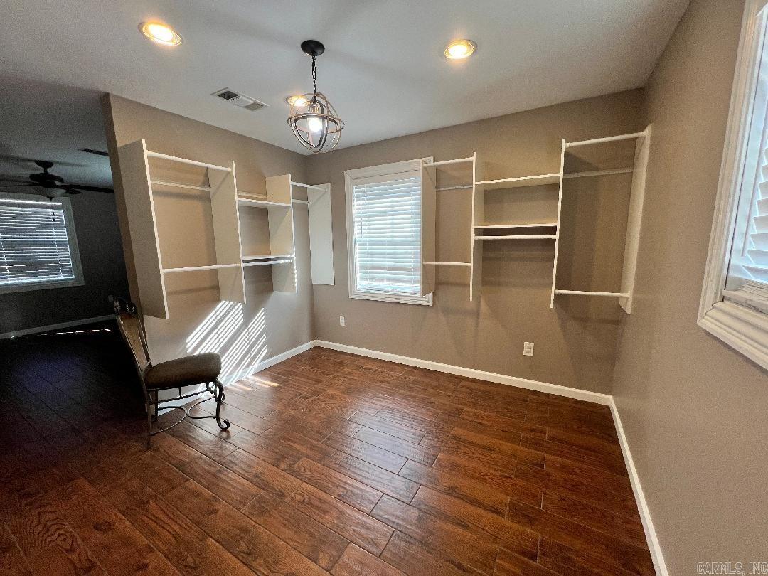 SOUTH HILL - Residential