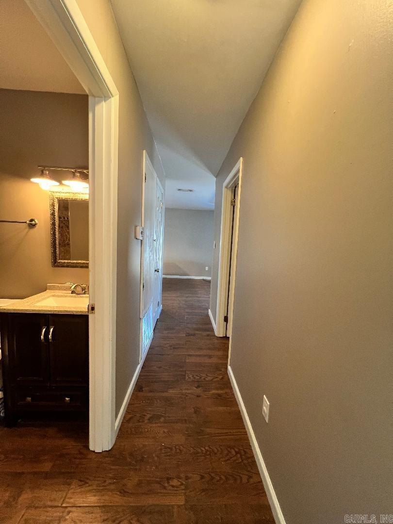 SOUTH HILL - Residential