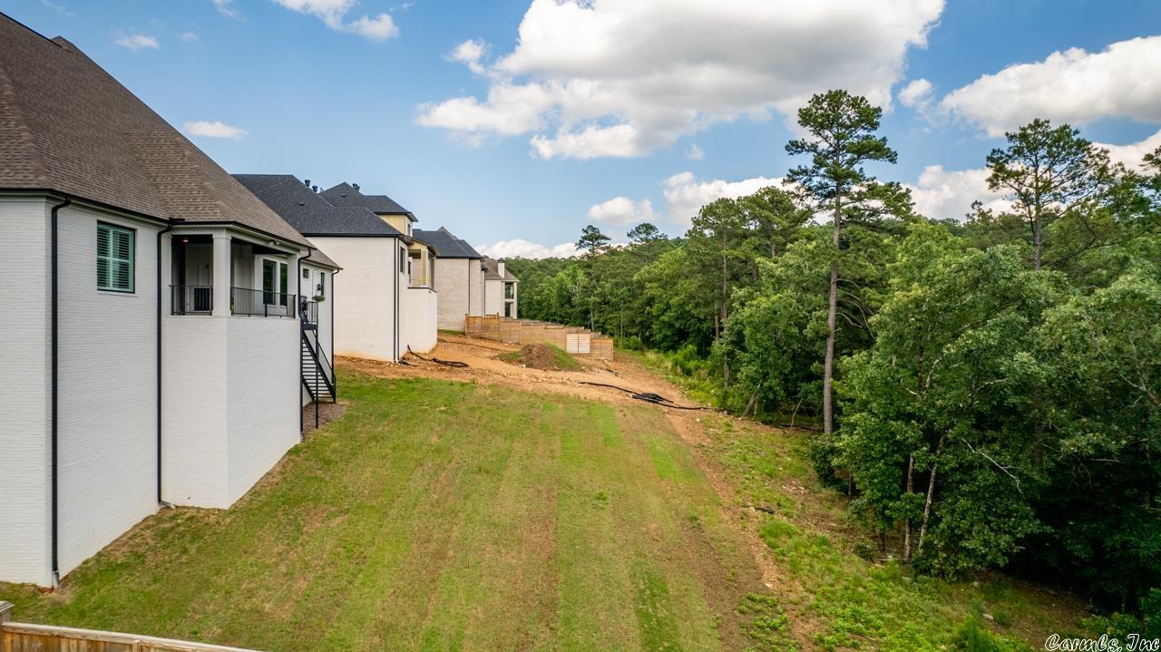 CHENAL VALLEY "FALSTONE COURT" - Residential