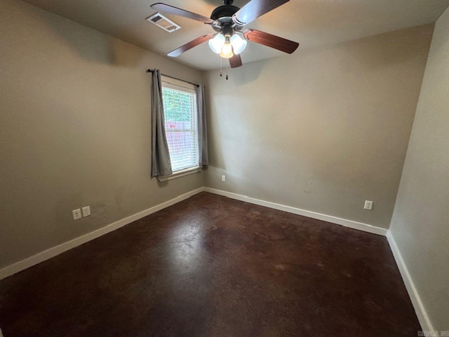 Pikewood I - Residential Lease