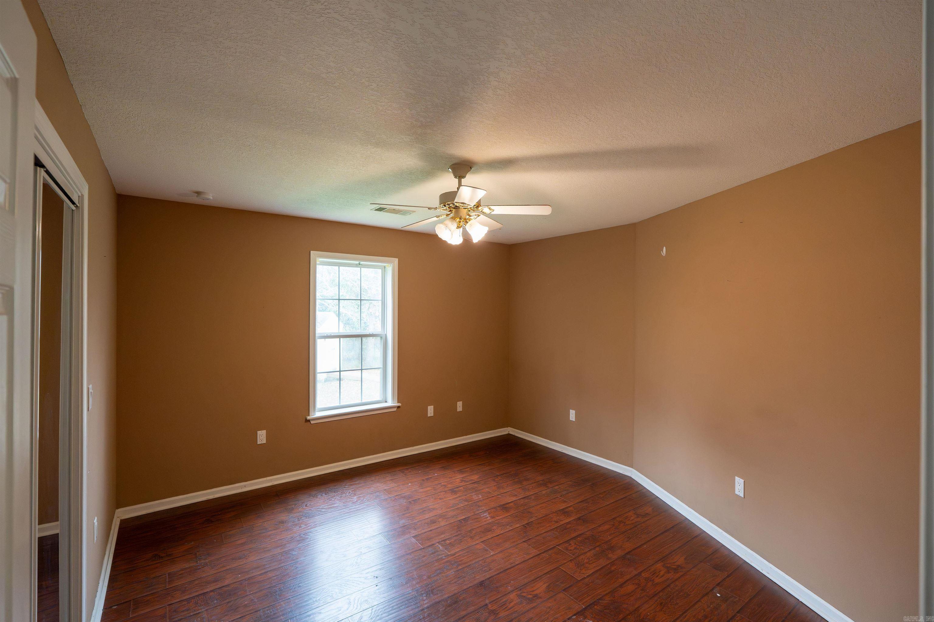 HERITAGE HEIGHTS - Residential