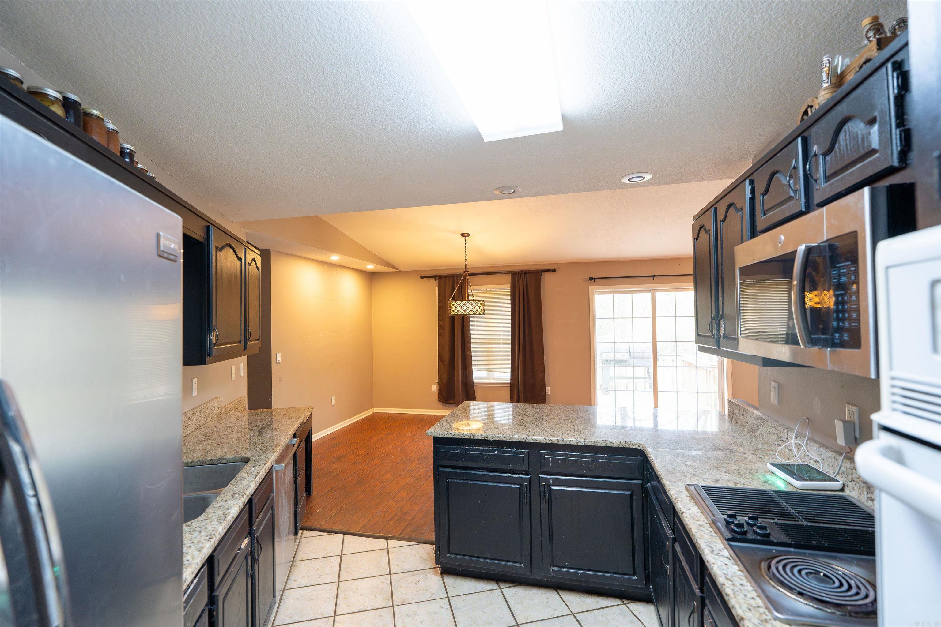 HERITAGE HEIGHTS - Residential