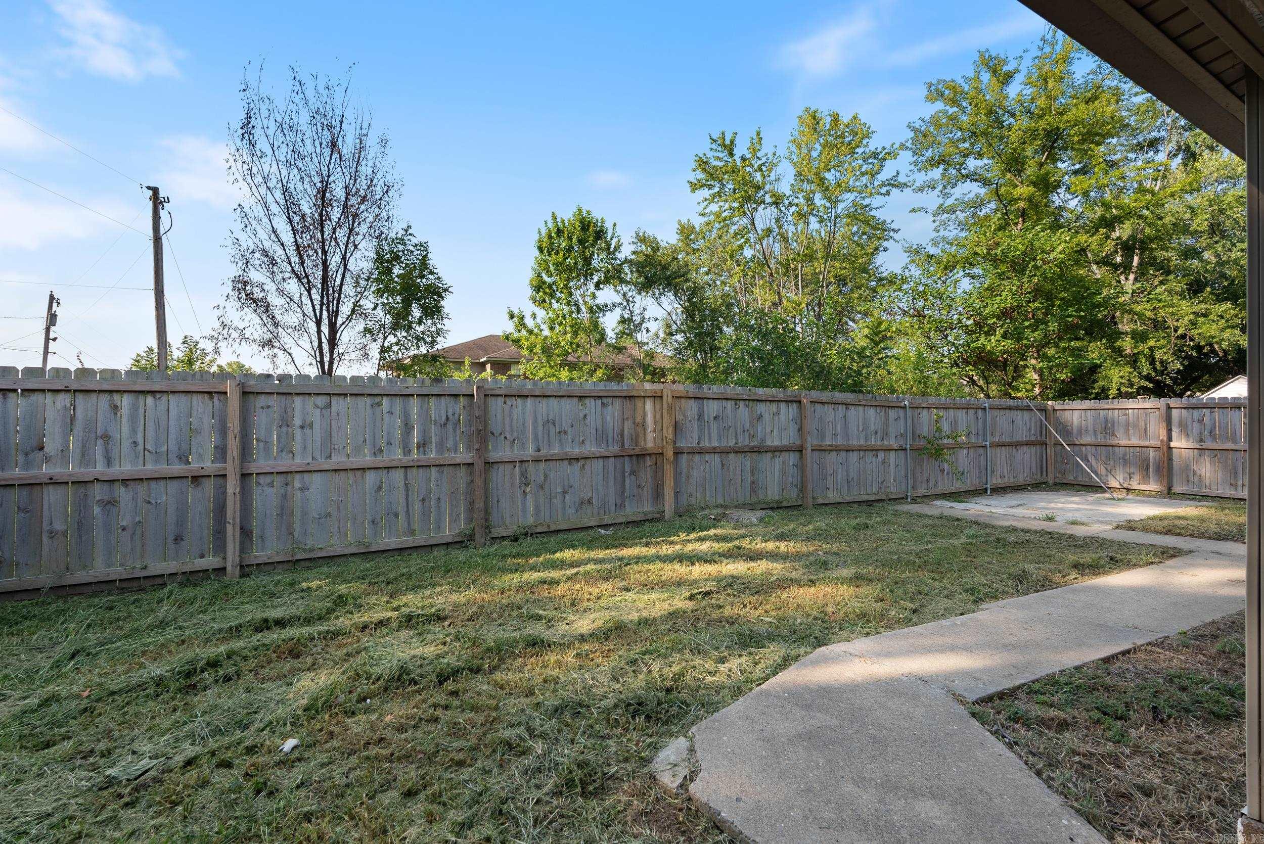 COLLEGE OAK ADDN - Residential