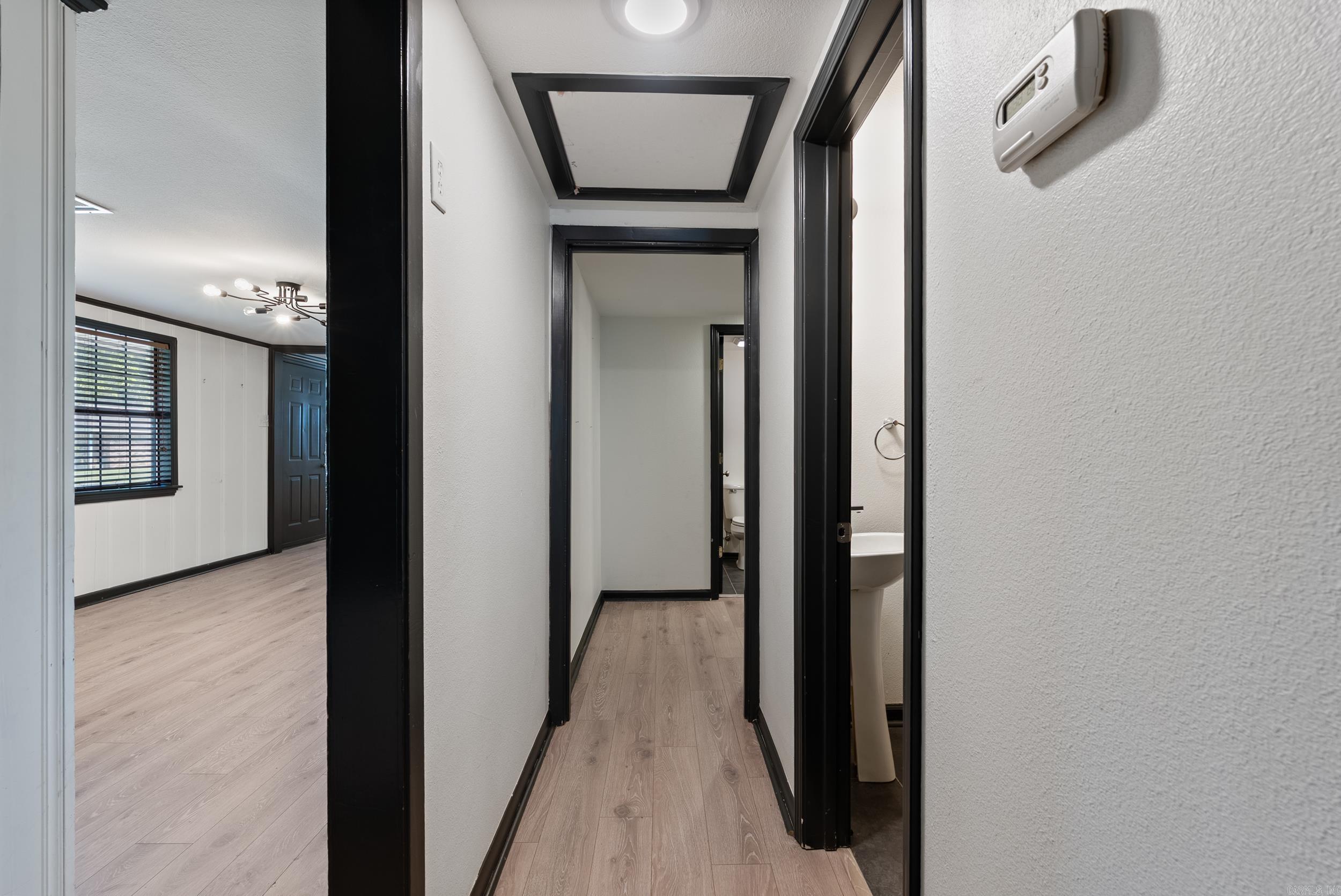 COLLEGE OAK ADDN - Residential