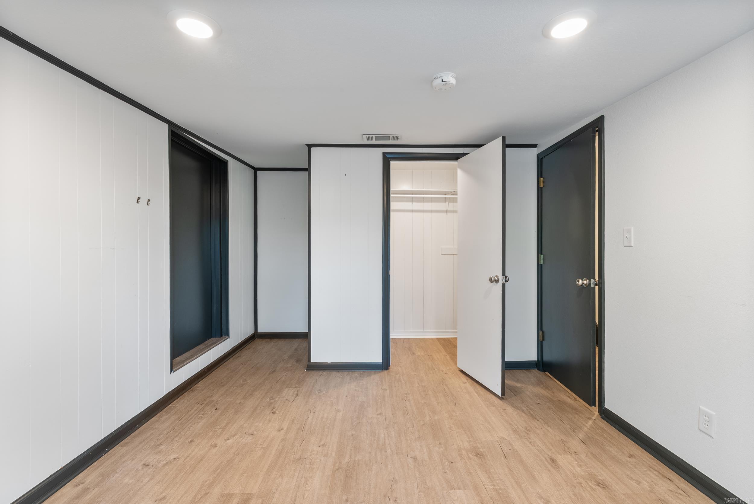 COLLEGE OAK ADDN - Residential