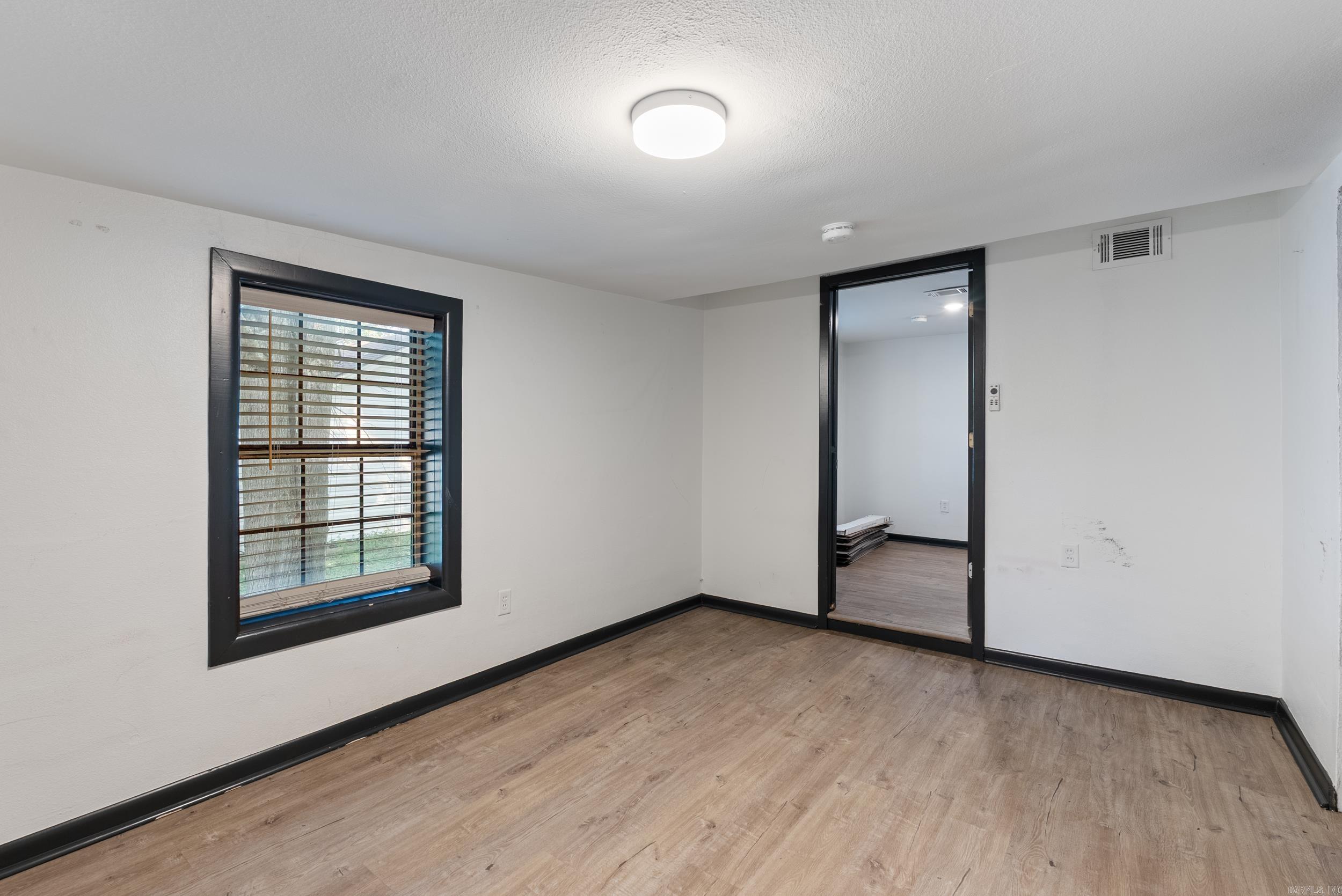 COLLEGE OAK ADDN - Residential