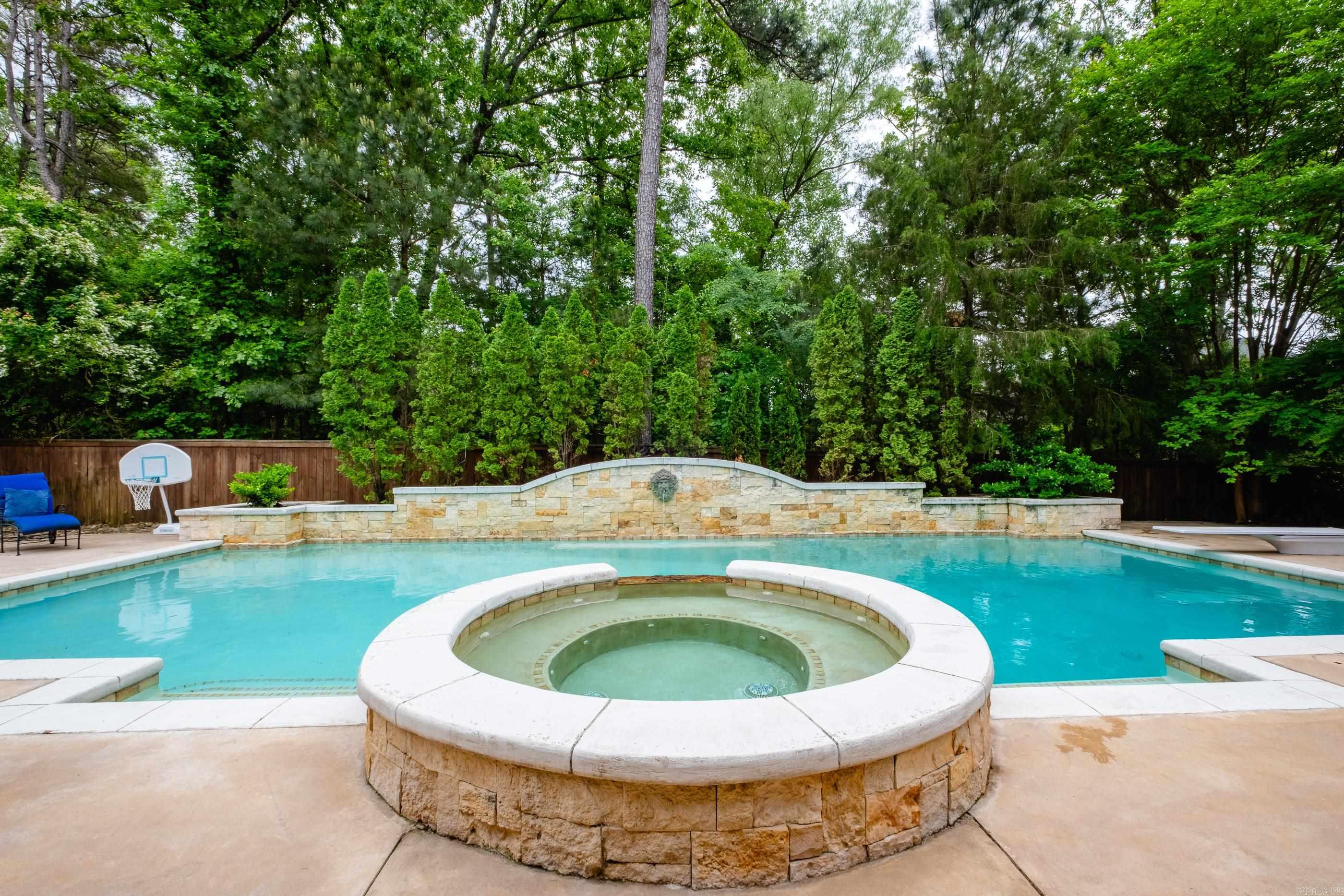 CHENAL VALLEY DEAUVILLE PLACE - Residential