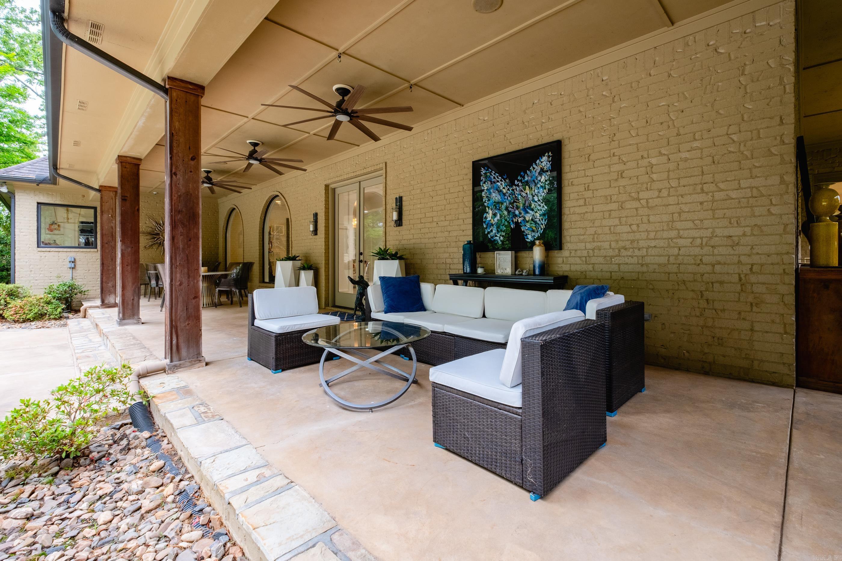 CHENAL VALLEY DEAUVILLE PLACE - Residential