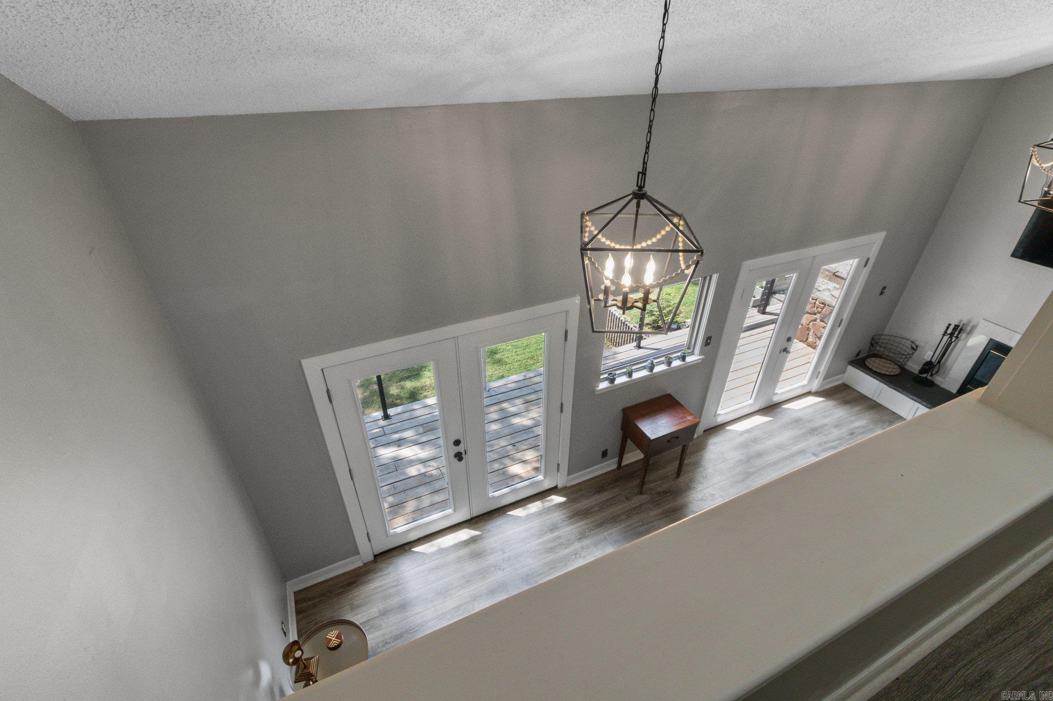 RIVER RIDGE - Residential