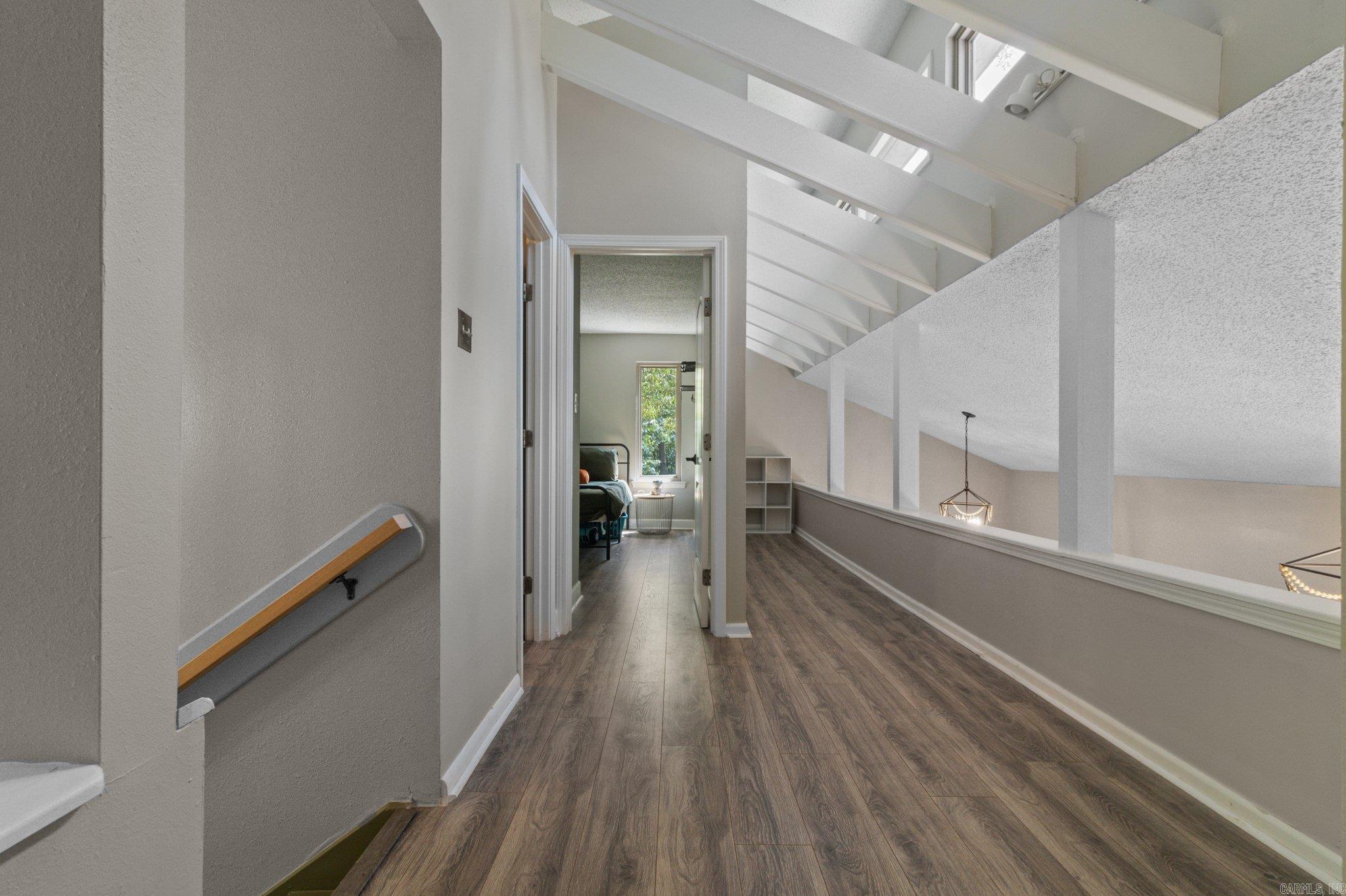 RIVER RIDGE - Residential