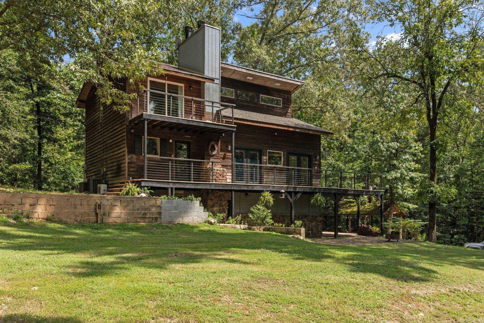 RIVER RIDGE - Residential