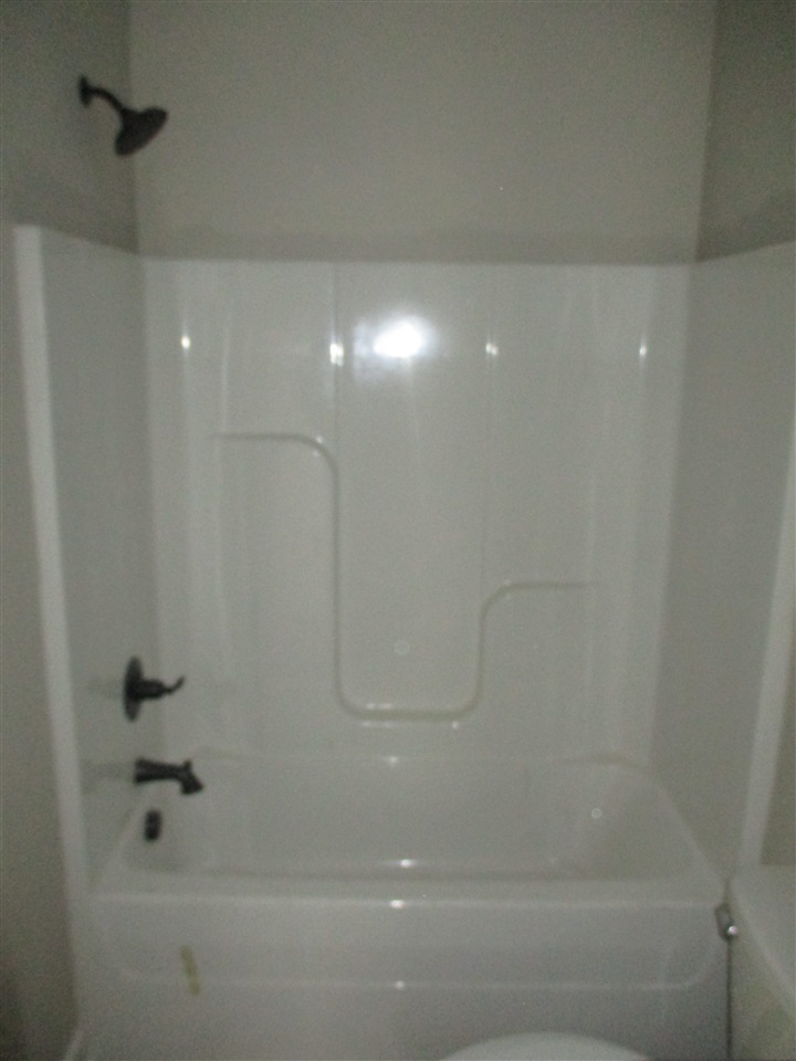 Glenwood Estates III - Residential Lease