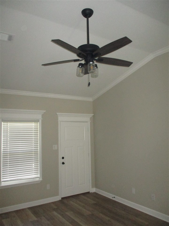 Glenwood Estates III - Residential Lease