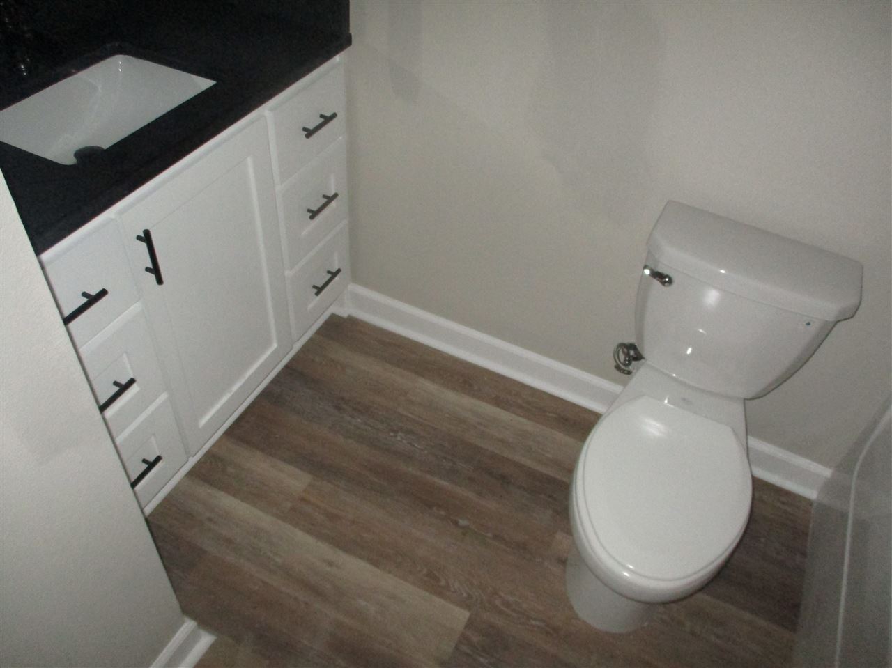 Glenwood Estates III - Residential Lease