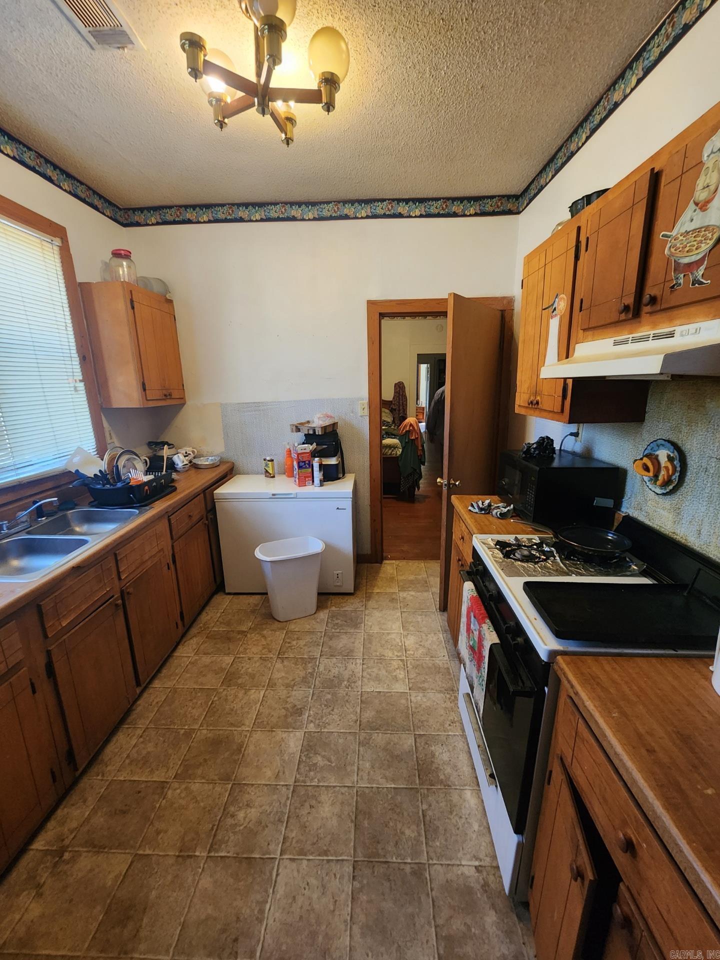 McGehee Original Inside - Residential Income