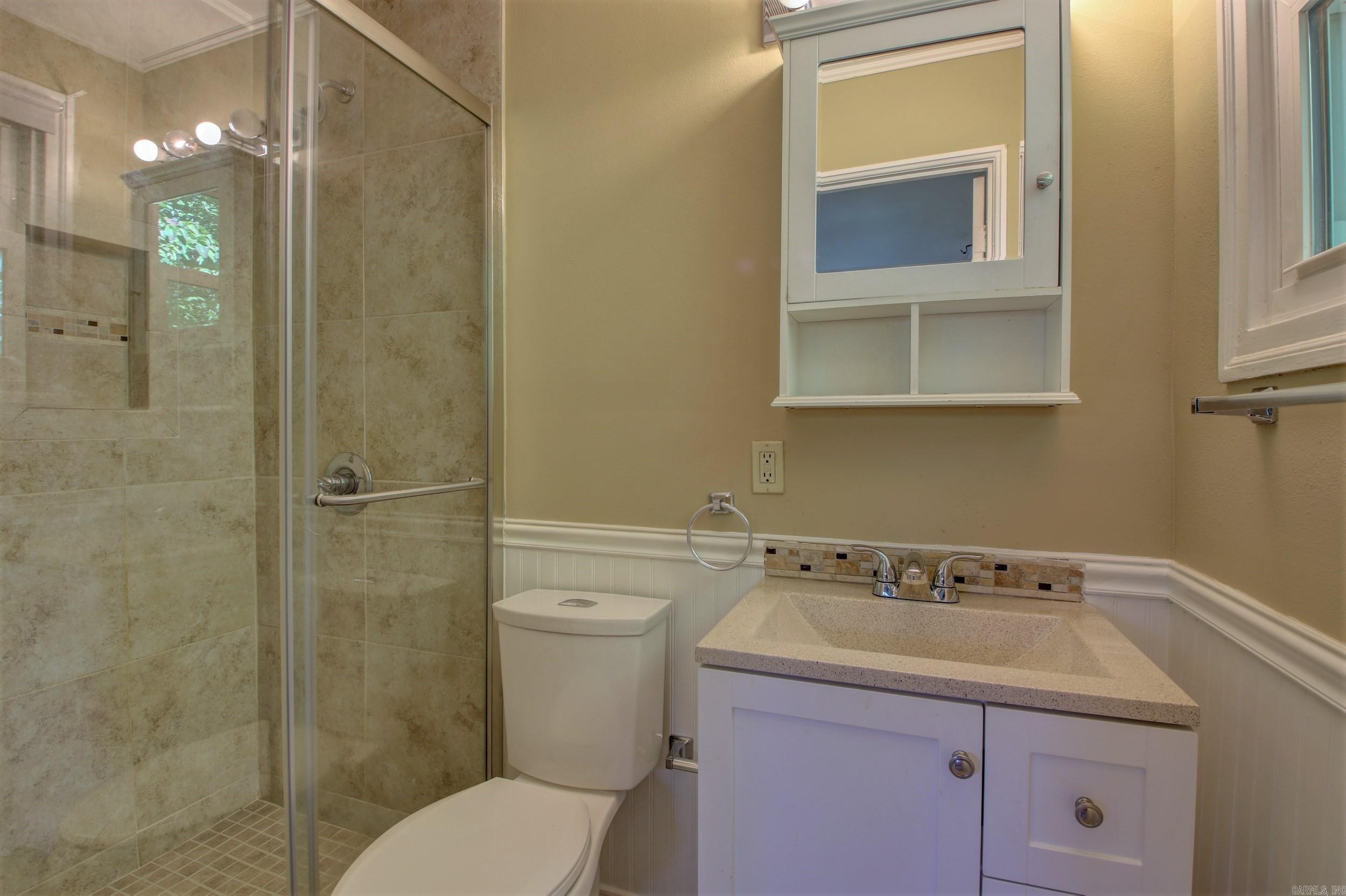 KINGWOOD PLACE - Residential