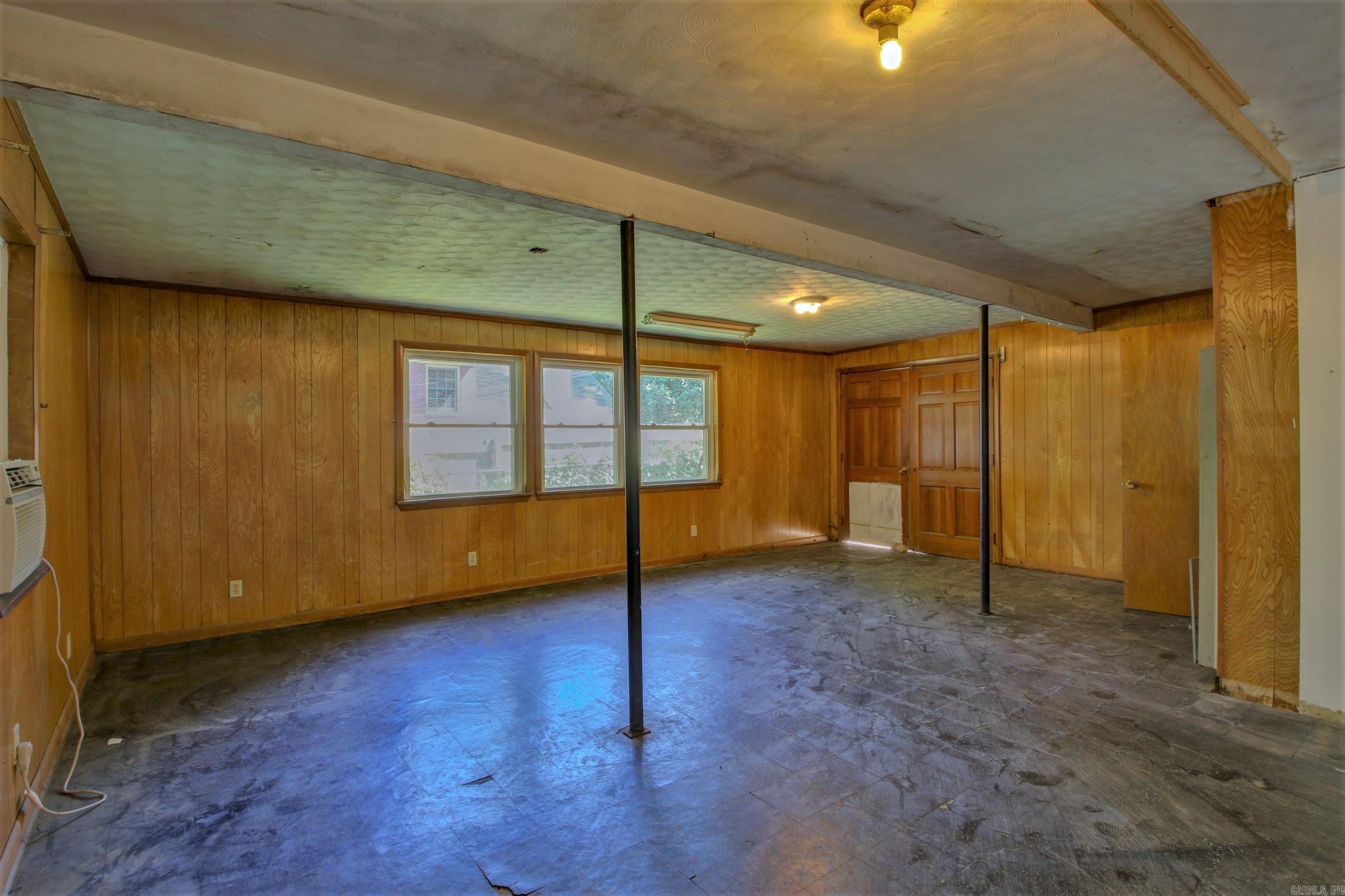 KINGWOOD PLACE - Residential