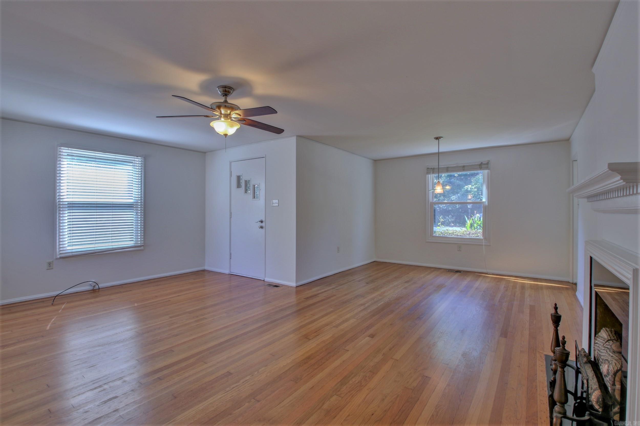 KINGWOOD PLACE - Residential