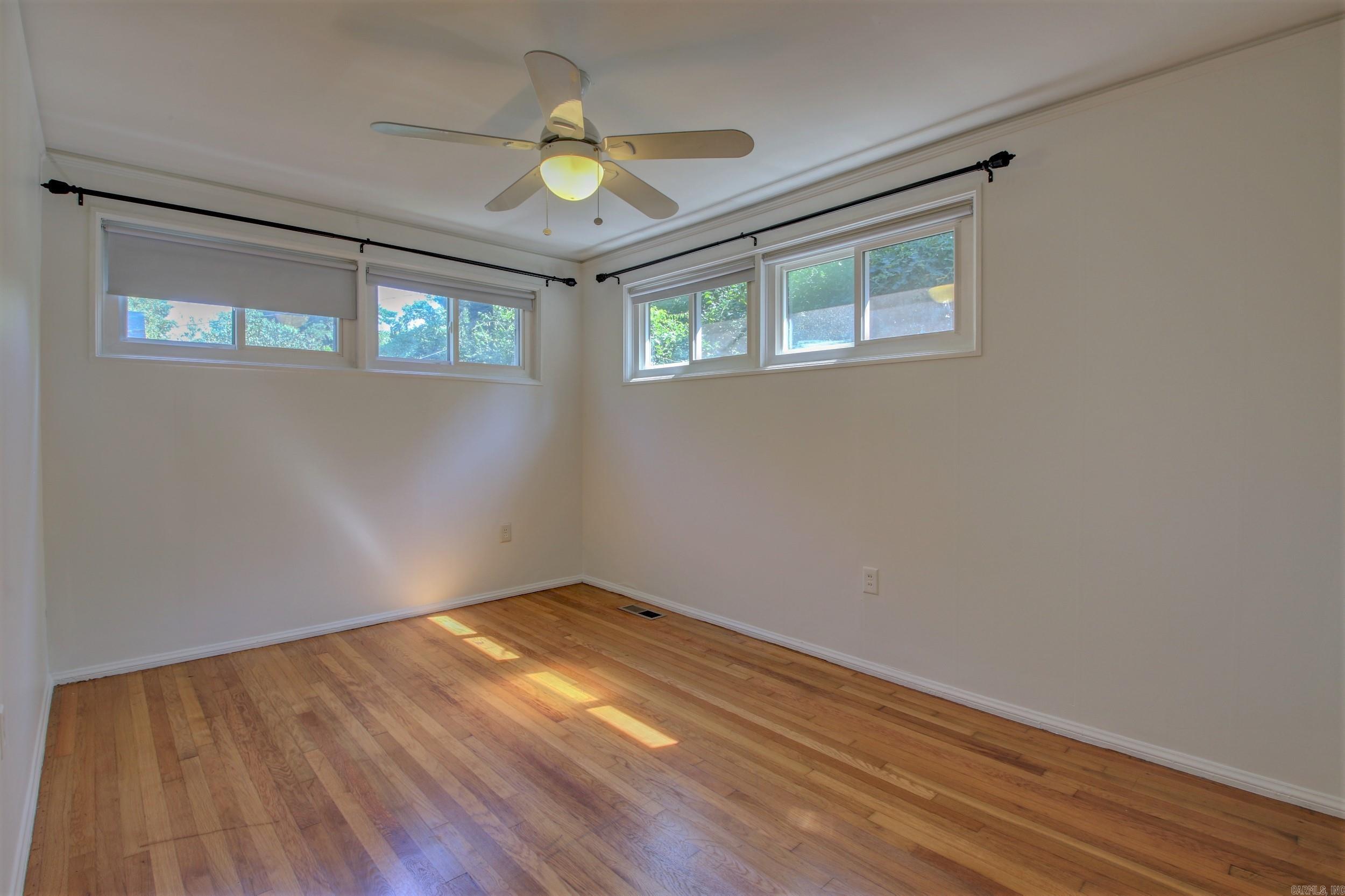 KINGWOOD PLACE - Residential