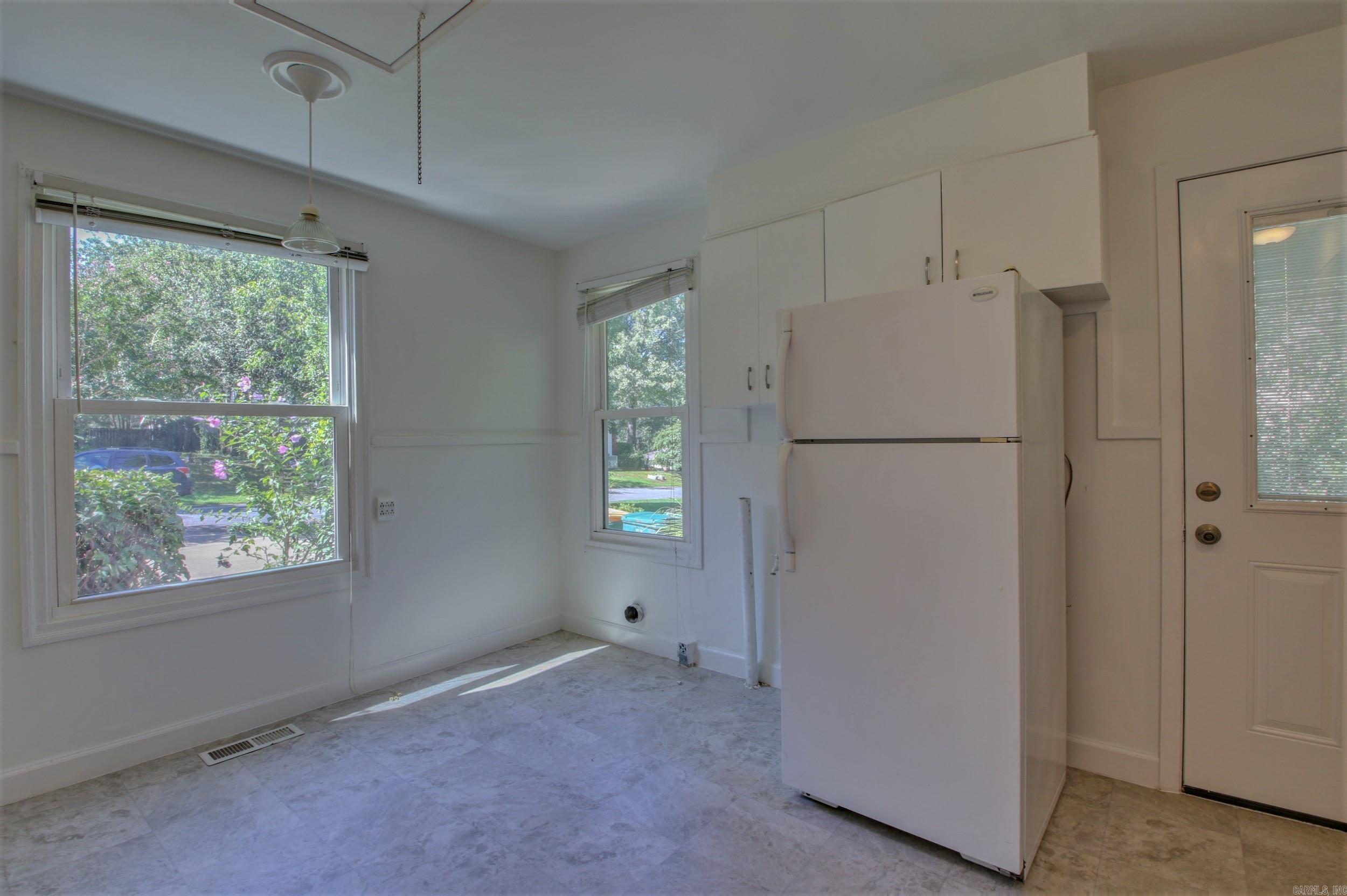 KINGWOOD PLACE - Residential