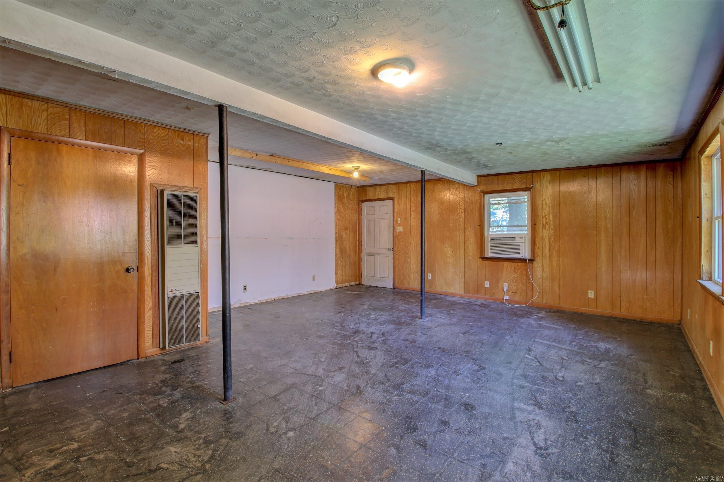 KINGWOOD PLACE - Residential