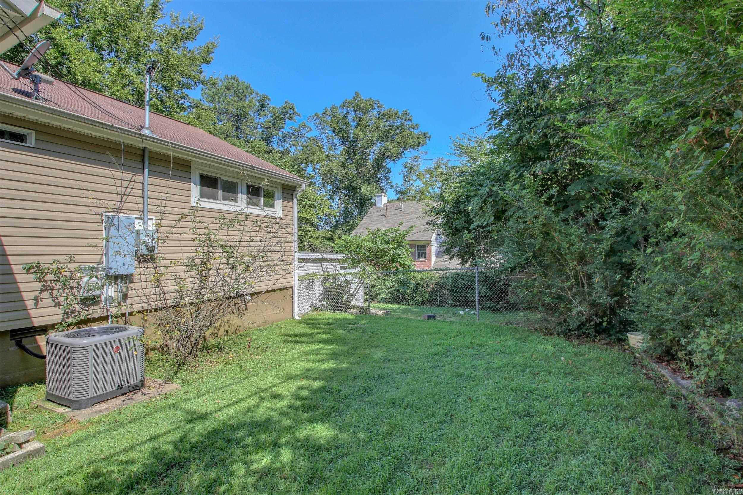 KINGWOOD PLACE - Residential