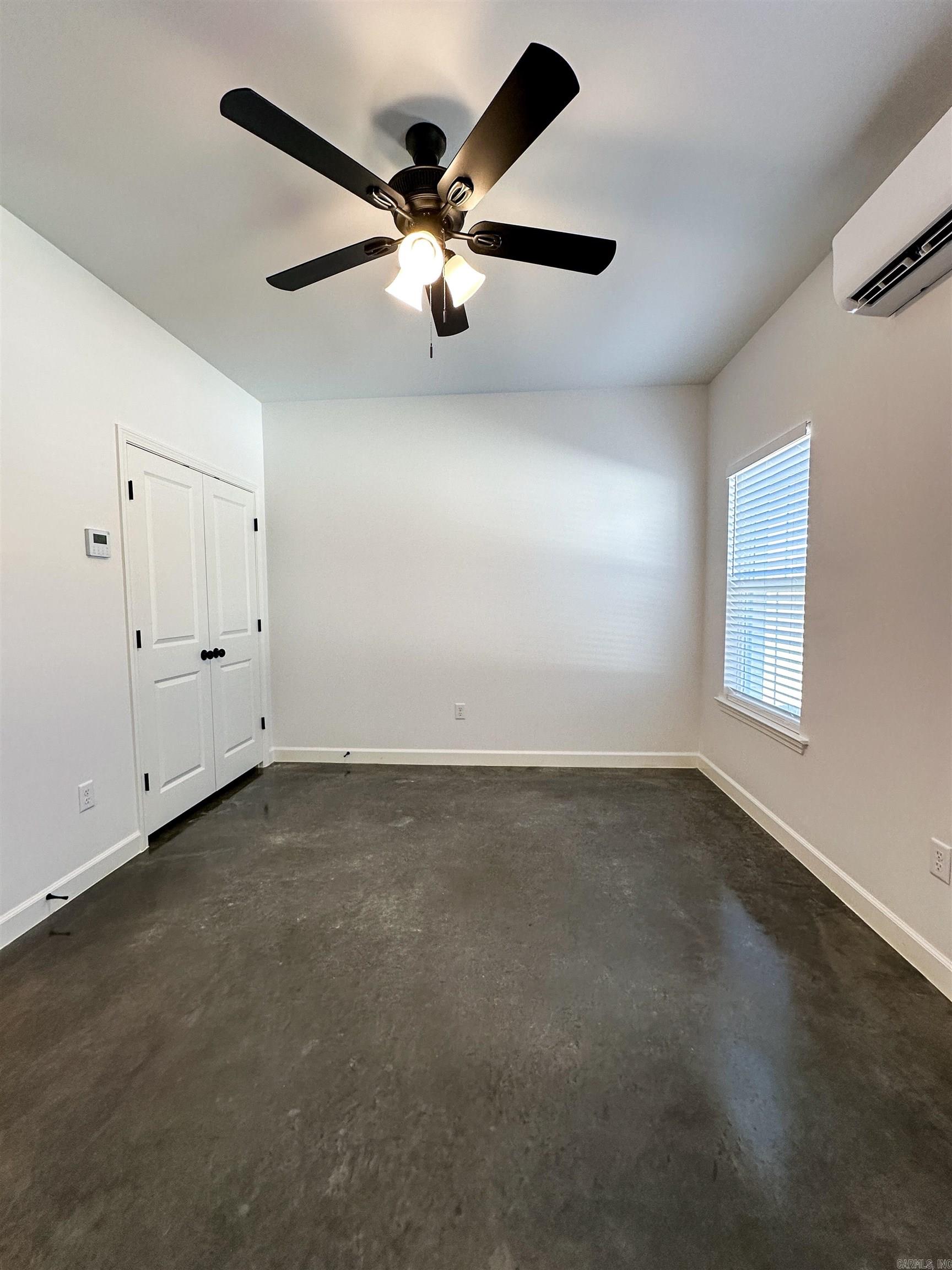 nil - Residential Lease