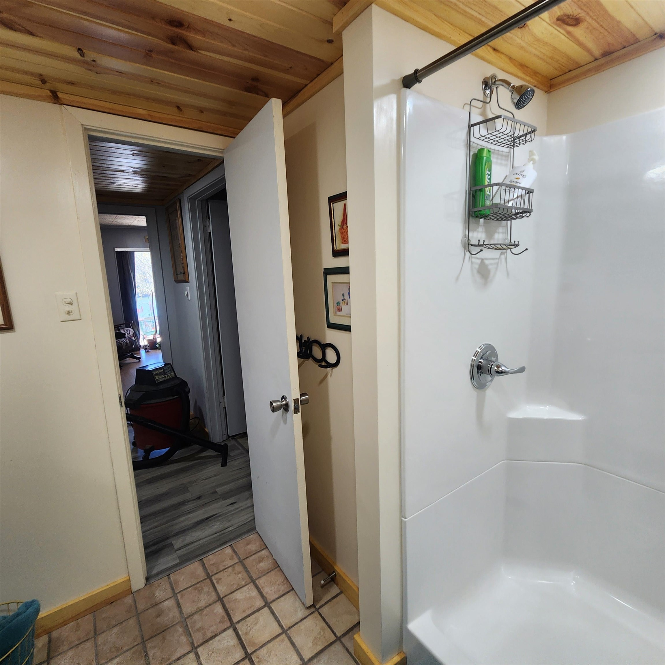 Navajo Second - Residential