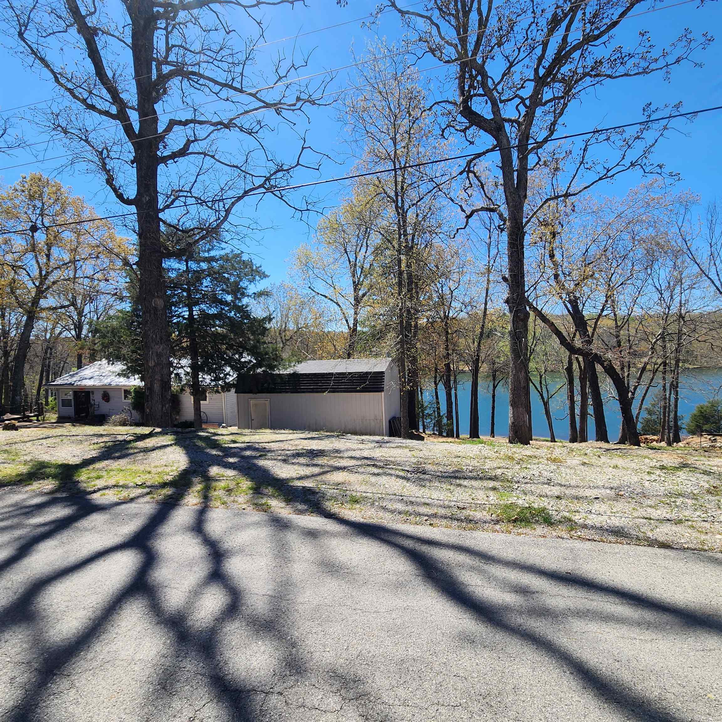 Navajo Second - Residential