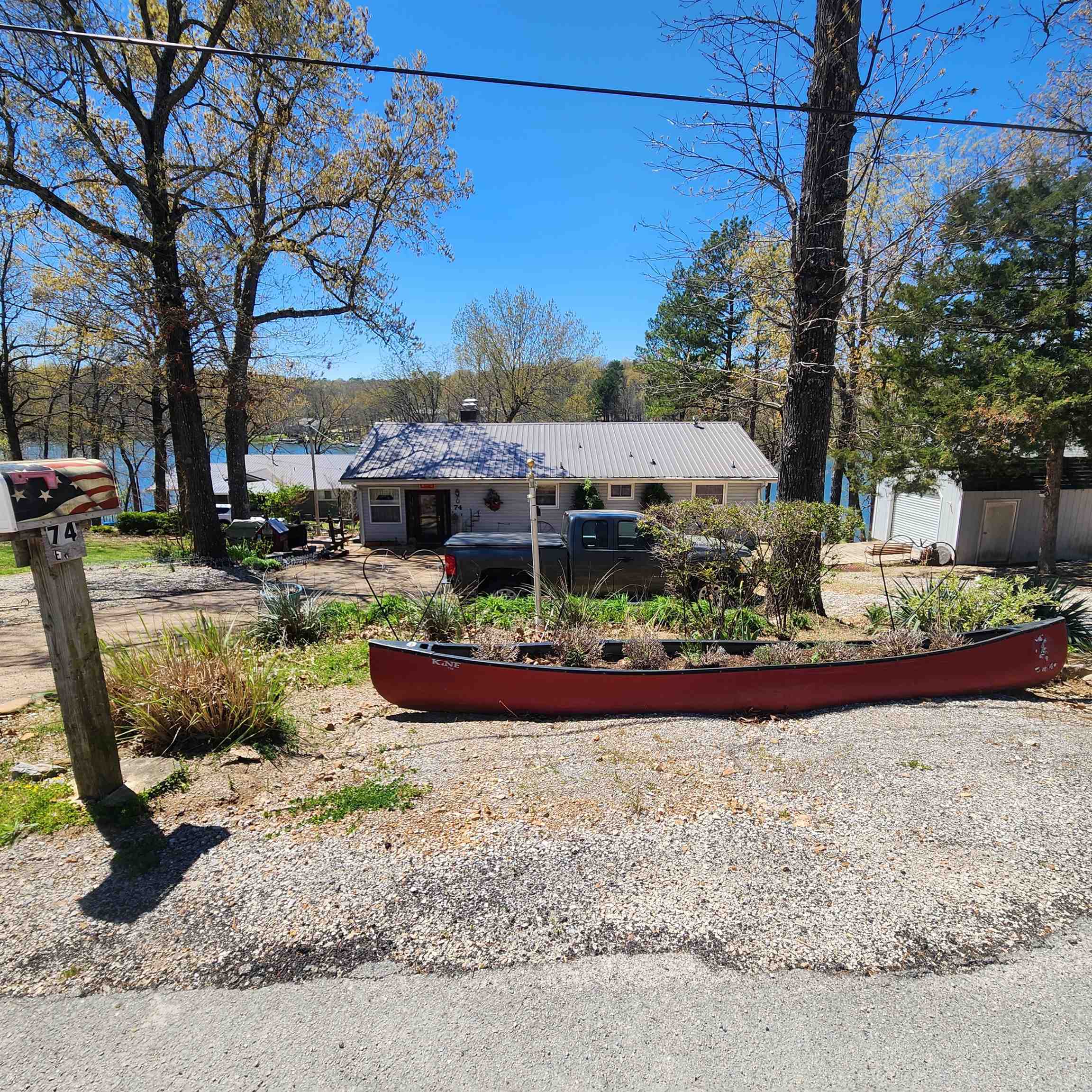 Navajo Second - Residential