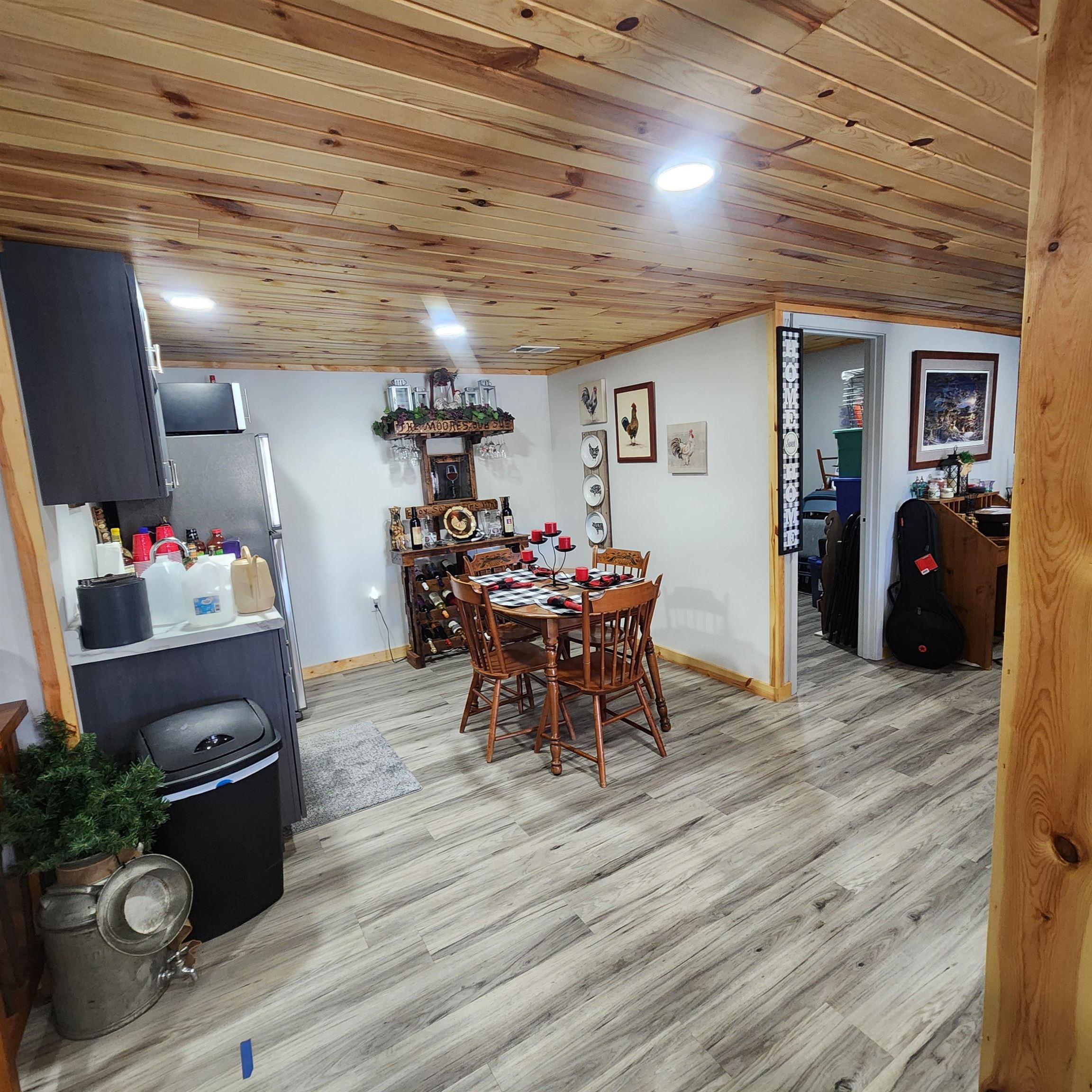 Navajo Second - Residential