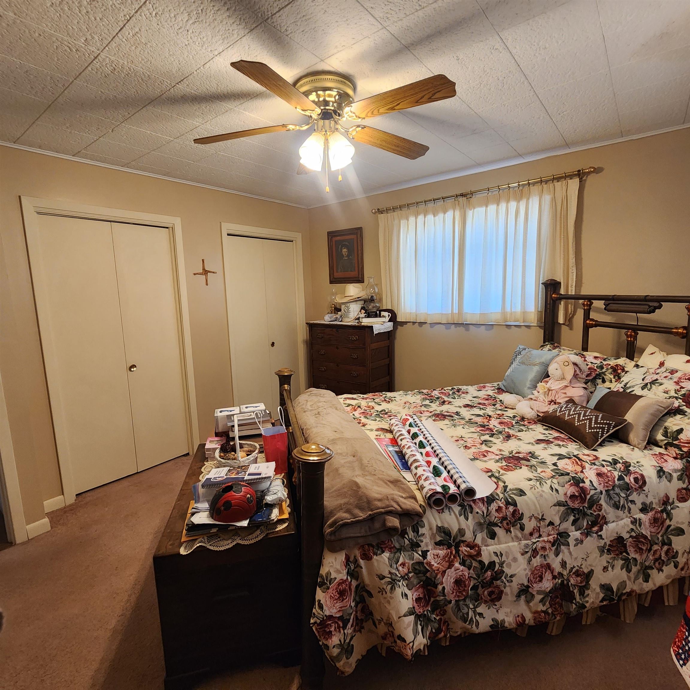 Navajo Second - Residential