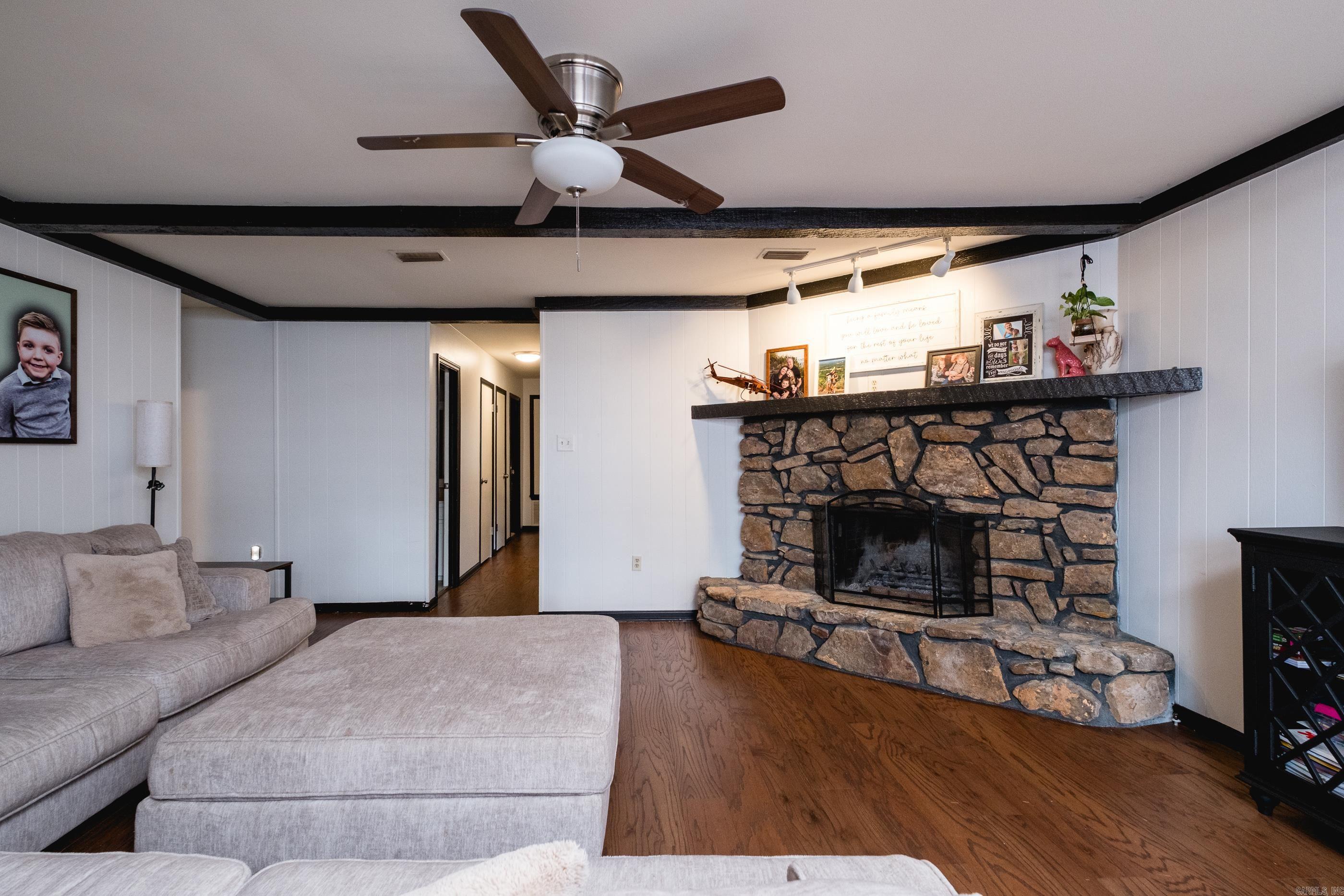 KINGSPARK TO COOK MTN VIL - Residential