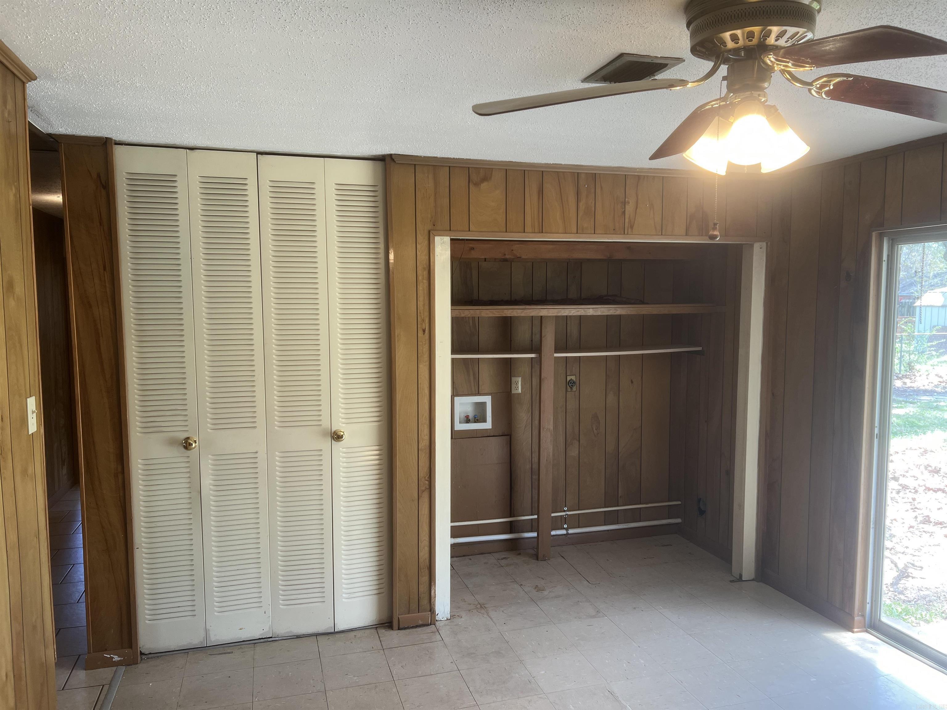 CONWAY MANOR - Residential