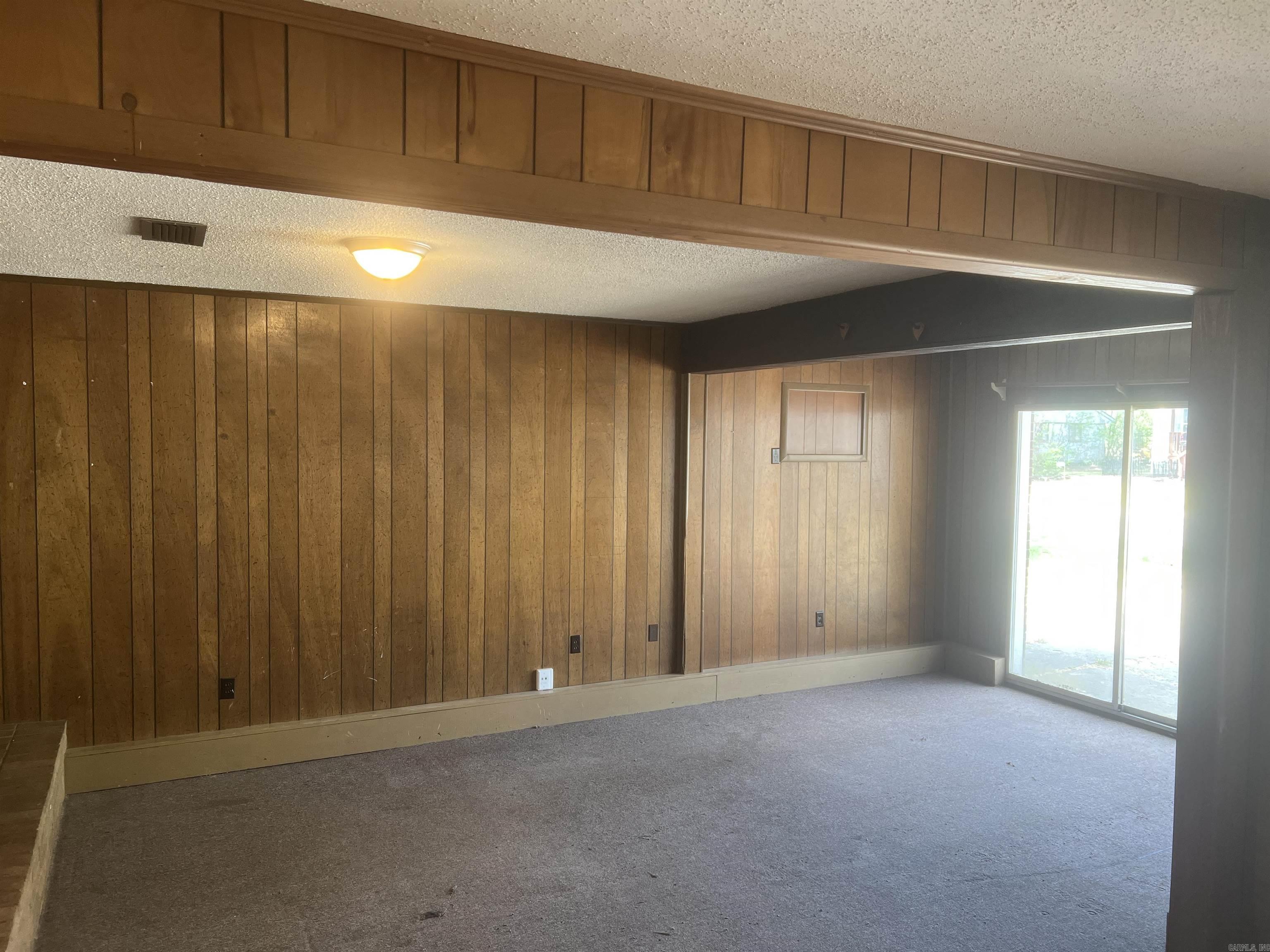 CONWAY MANOR - Residential