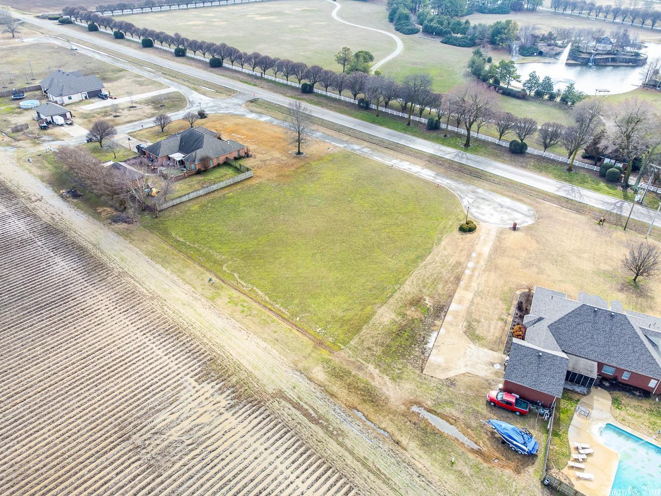 COTTON POINTE - Land